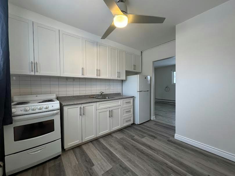 2-258 Cedar Street, Cambridge, ON, N1S 1W8