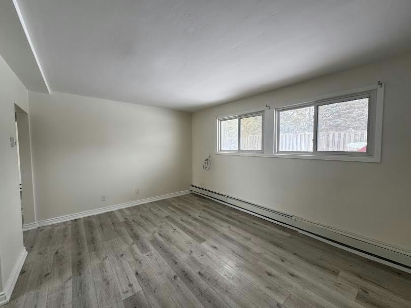 2-258 Cedar Street, Cambridge, ON, N1S 1W8 - 3