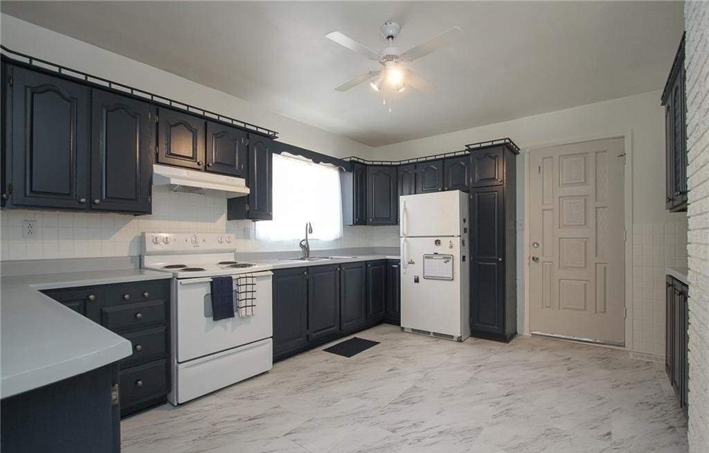 366 Bessie Avenue, Greater Sudbury, ON, P3C 4H5 - 5