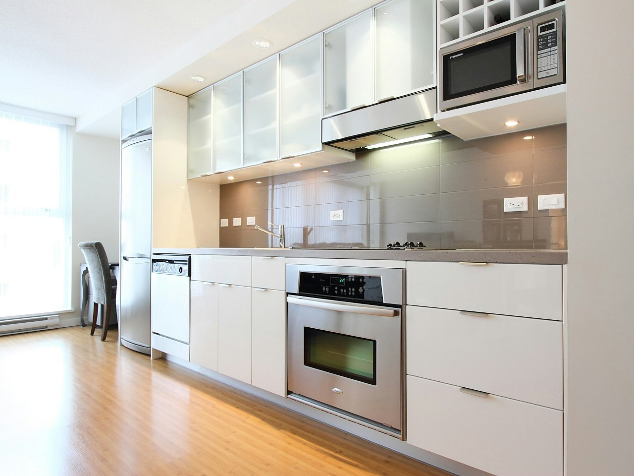 508-168 Powell Street, Vancouver, BC, V6A 0B2 - 3