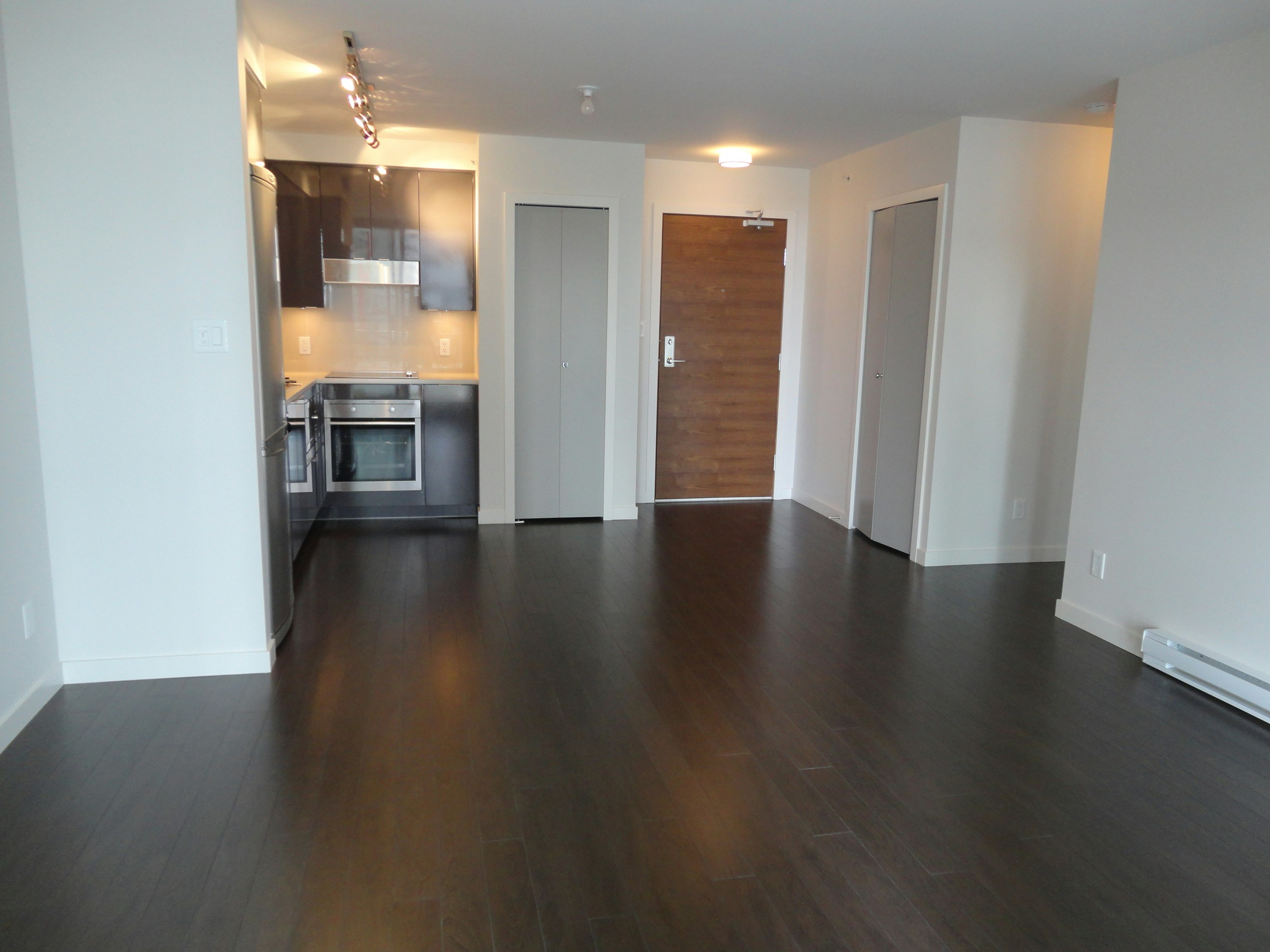 612-161 West Georgia Street, Vancouver, BC, V6B 0K9 5