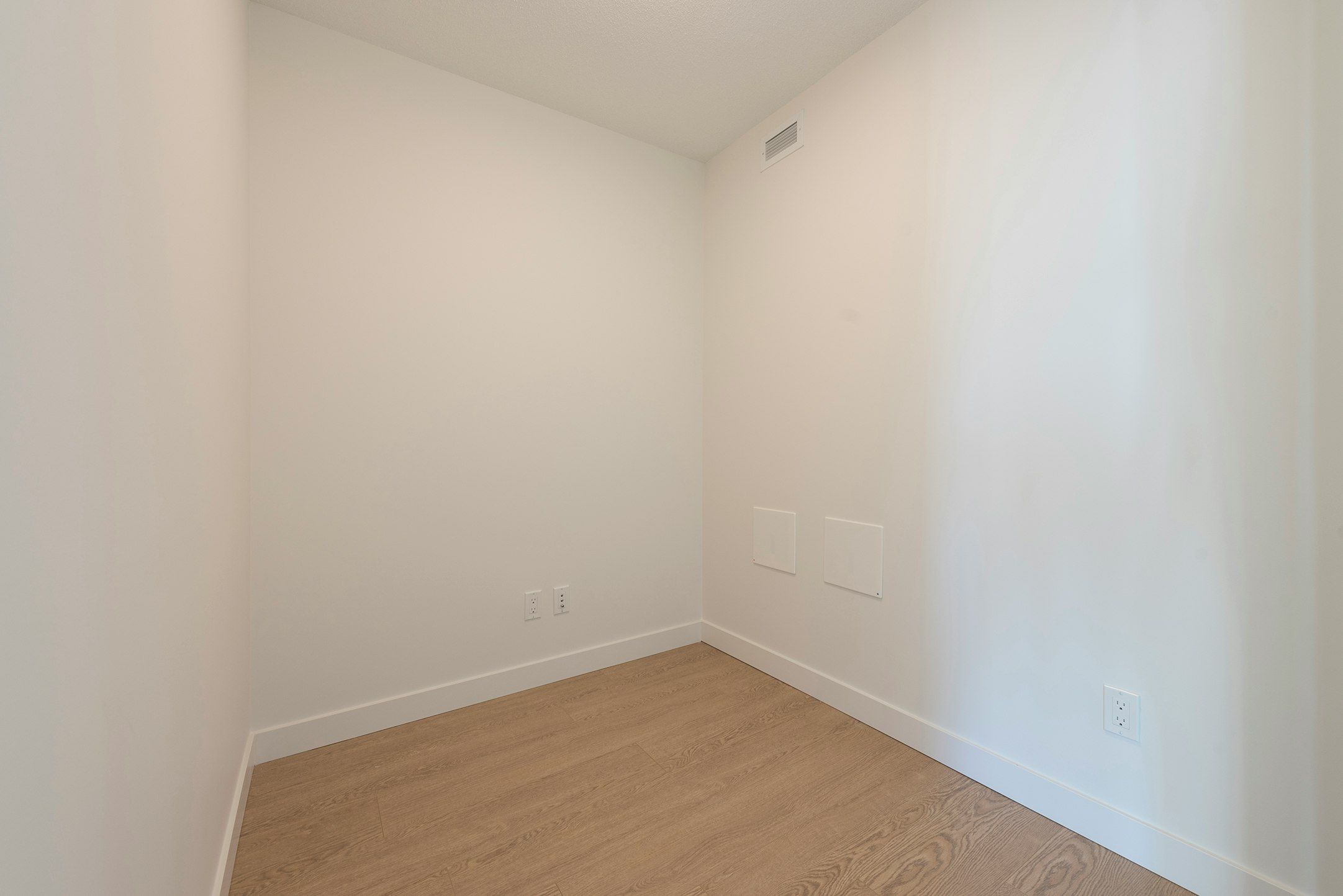1103-13750 100 Avenue, Surrey, BC, V3T 0L3 - 9