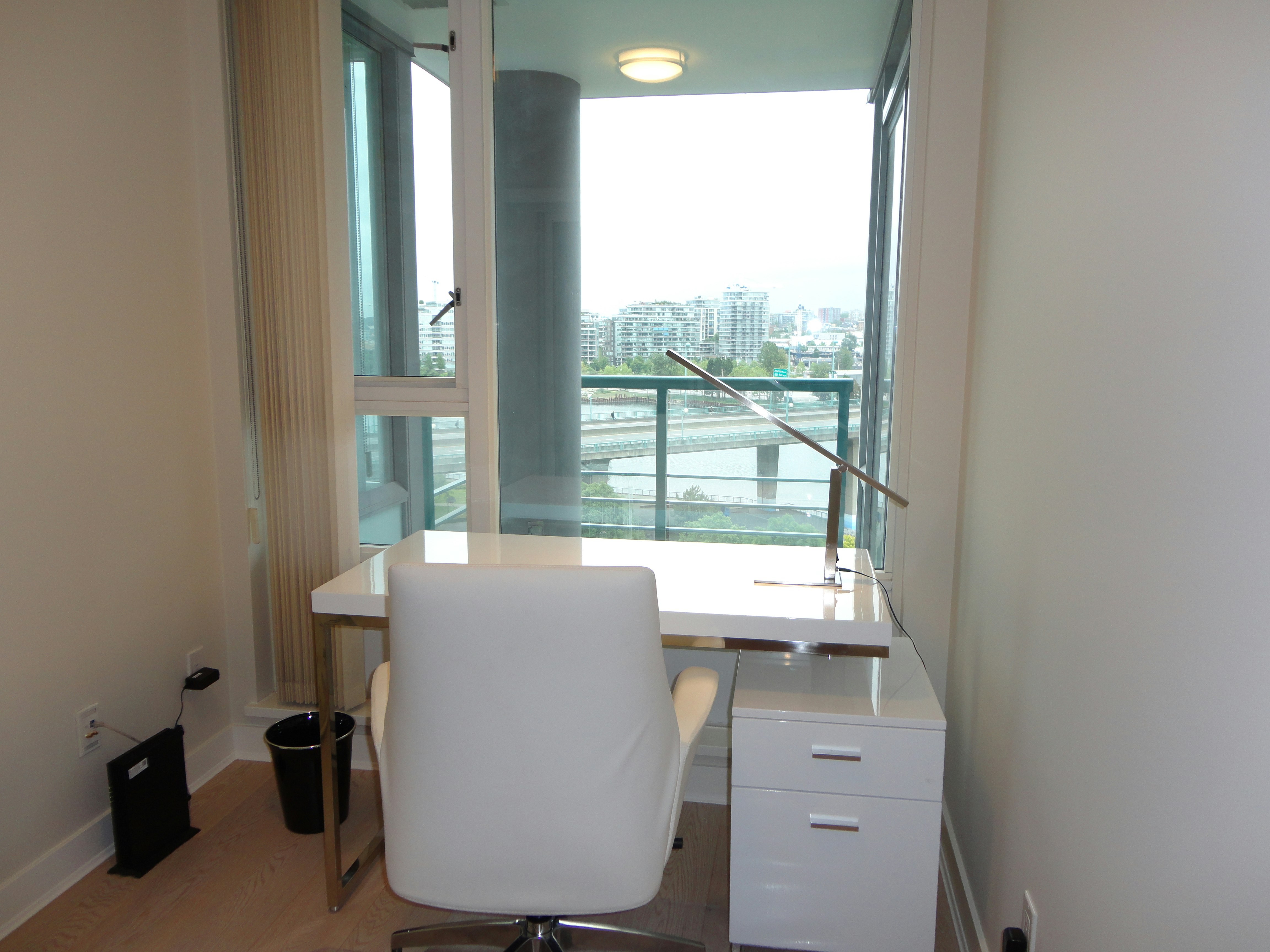 1105-1033 Marinaside Crescent, Vancouver, BC, V6Z 3A3 - 10