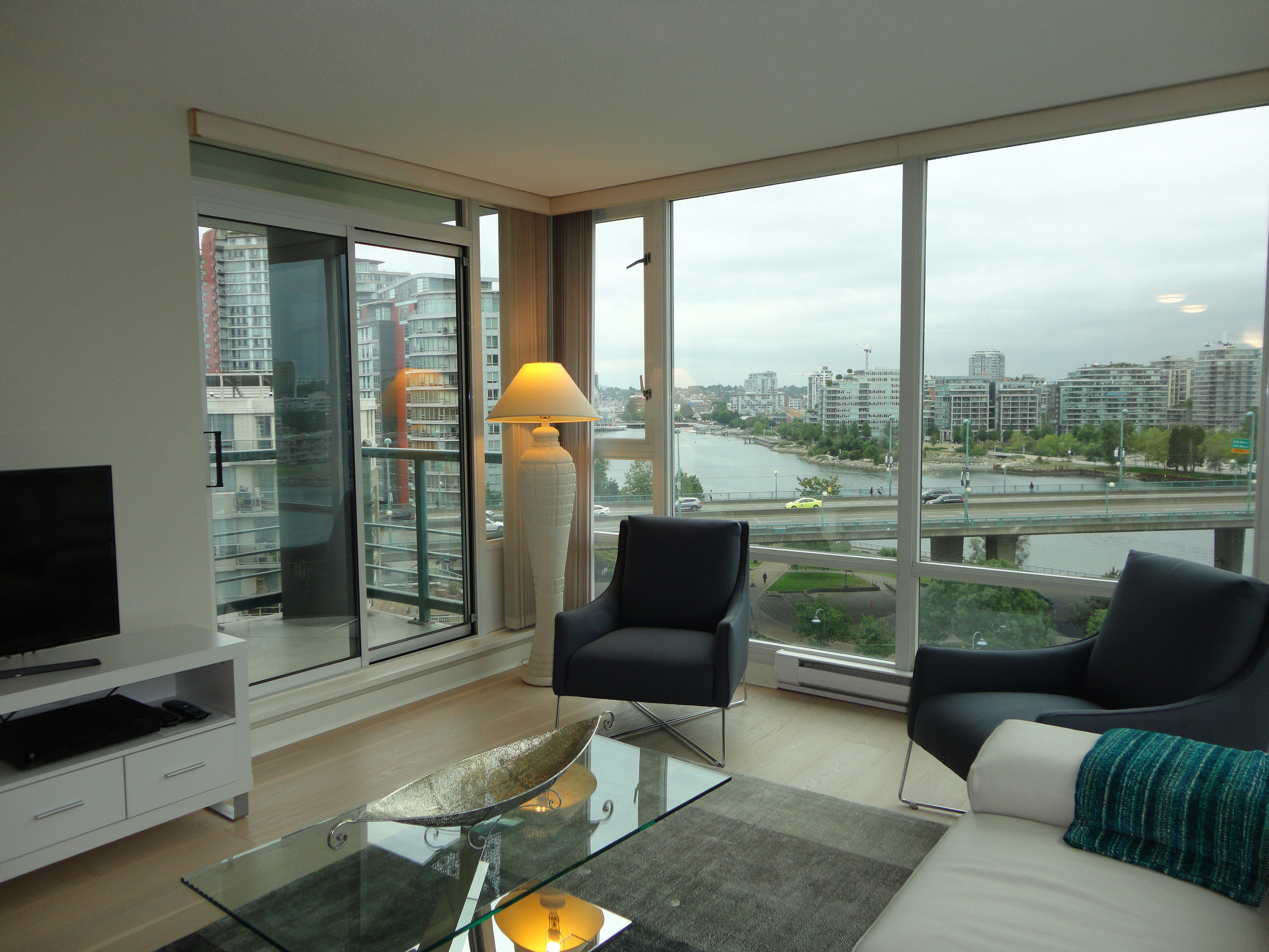 1105-1033 Marinaside Crescent, Vancouver, BC, V6Z 3A3 - 4