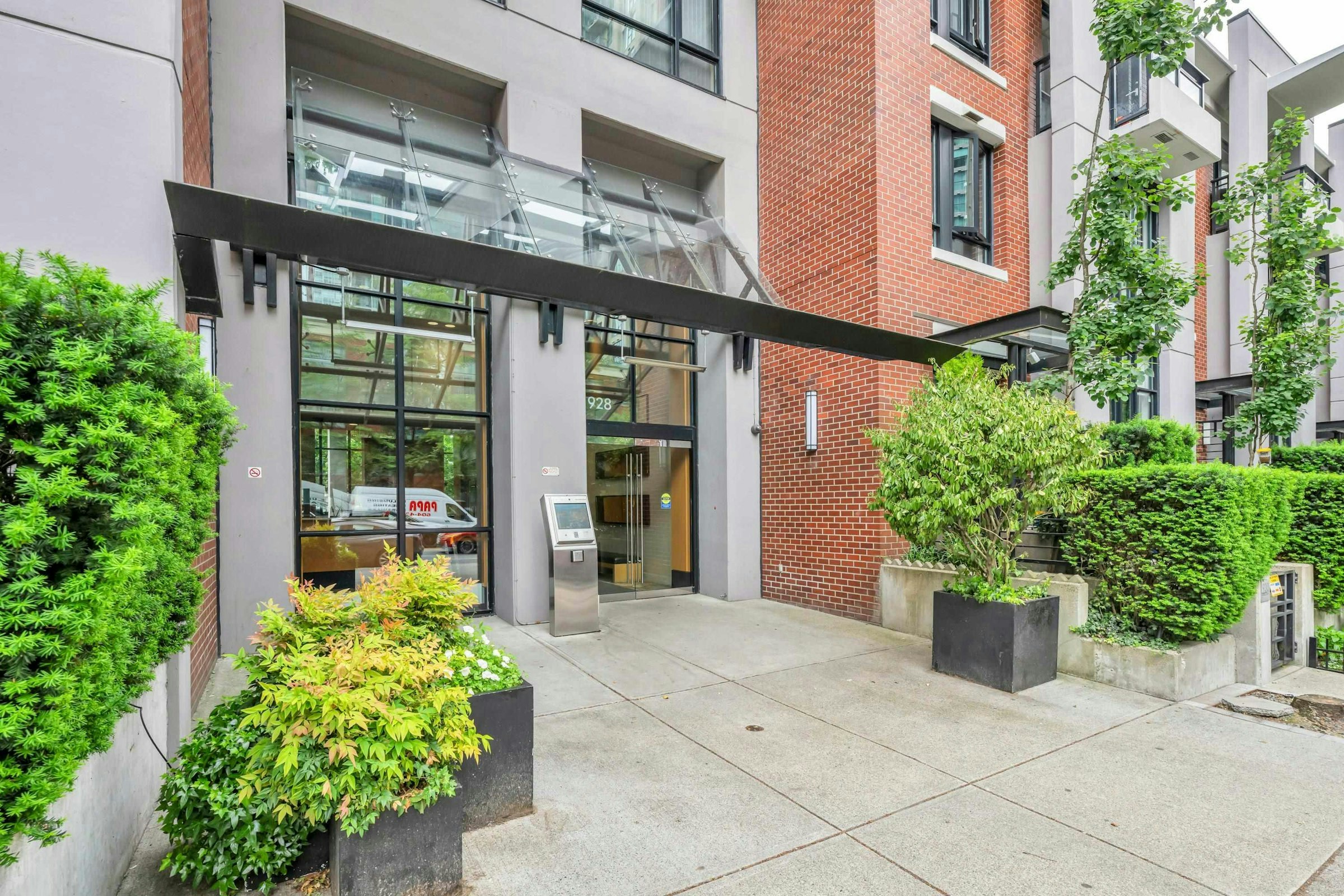 1601-928 Homer Street, Vancouver, BC, V6B 1T7 - 23