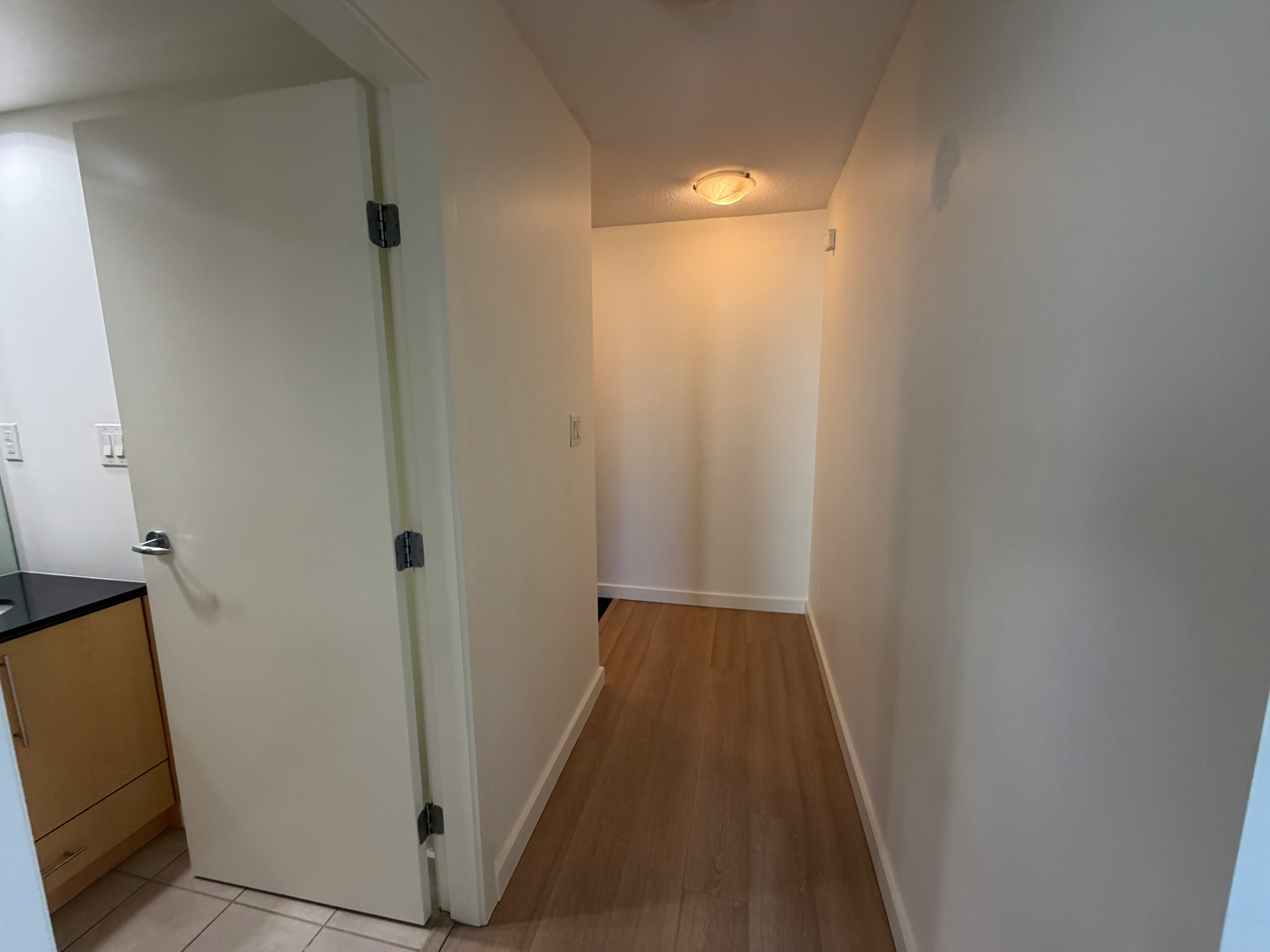 1606-550 Pacific Street, Vancouver, BC, V6Z 3G2 - 8