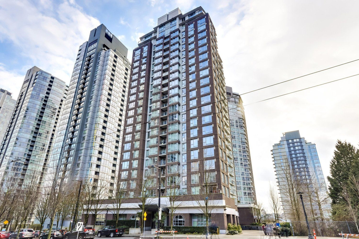 1606-550 Pacific Street, Vancouver, BC, V6Z 3G2