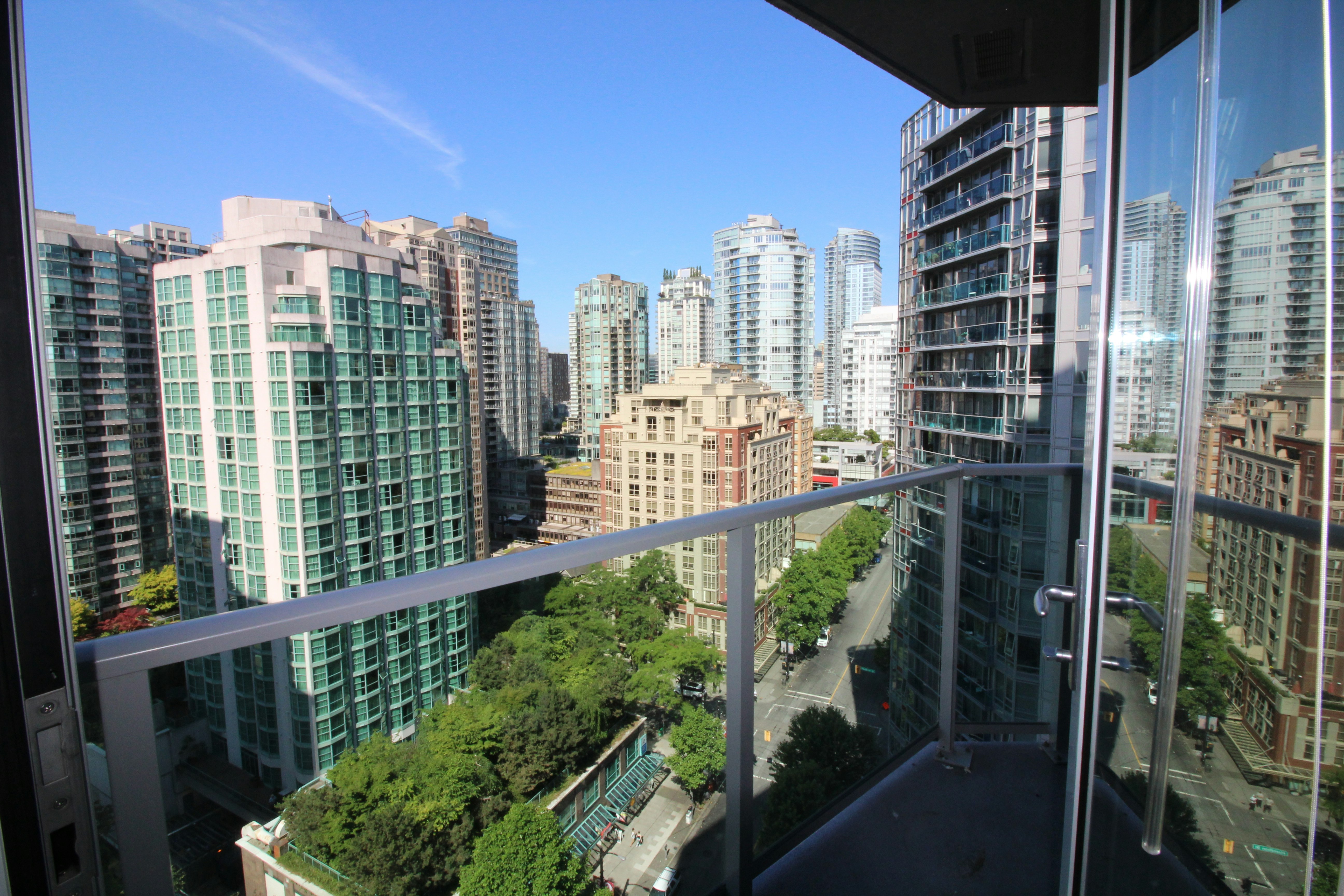 2009-233 Robson Street, Vancouver, BC, V6B 0E7 - 10