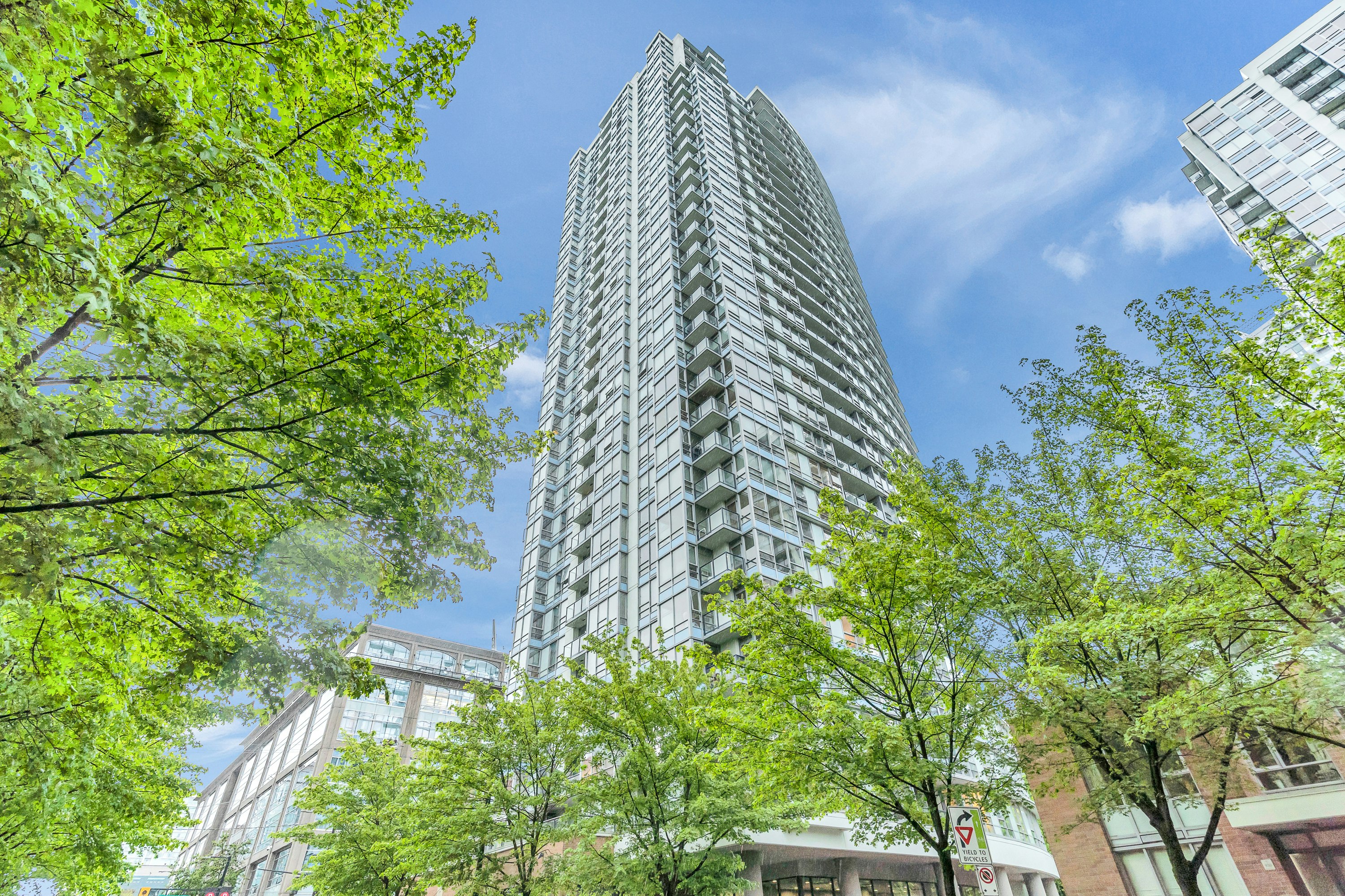 2101-939 Expo Boulevard, Vancouver, BC, V6Z 2W1