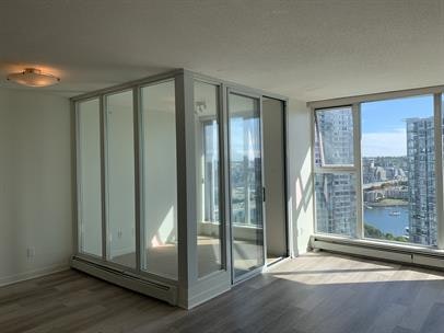 2206-1009 Expo Boulevard, Vancouver, BC, V6Z 3A2 - 5