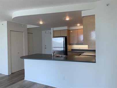 2206-1009 Expo Boulevard, Vancouver, BC, V6Z 3A2 - 3