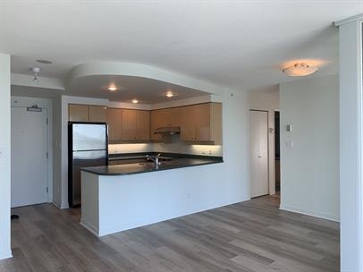 2206-1009 Expo Boulevard, Vancouver, BC, V6Z 3A2 - 2