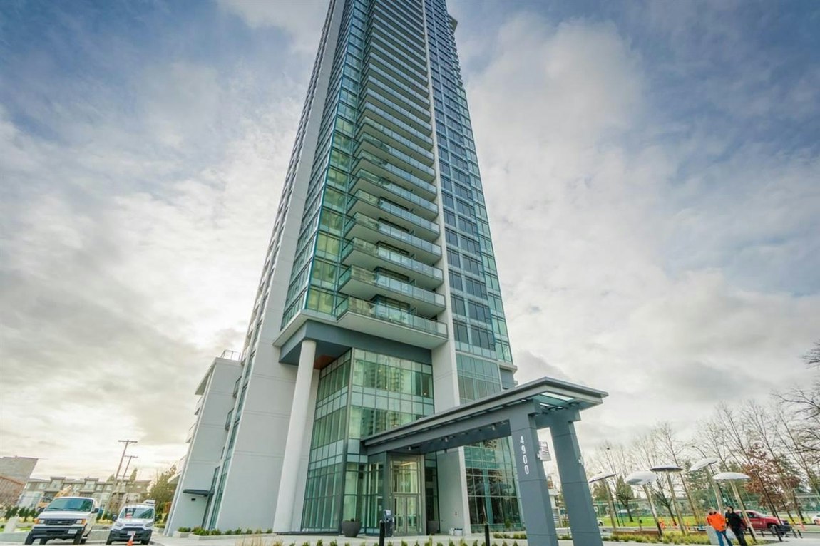 3903-4900 Lennox Lane, Burnaby, BC, V5H 0G9