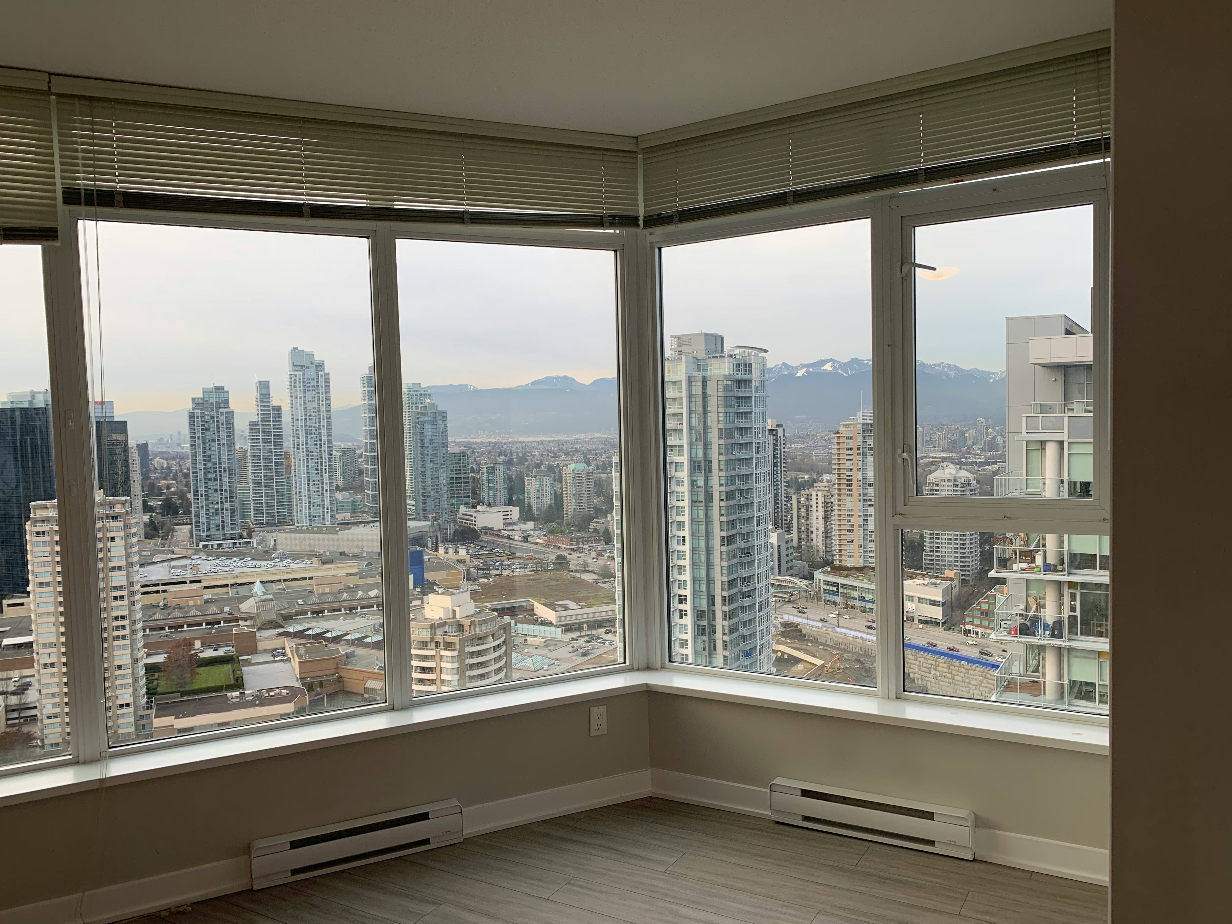 3903-4900 Lennox Lane, Burnaby, BC, V5H 0G9 - 8
