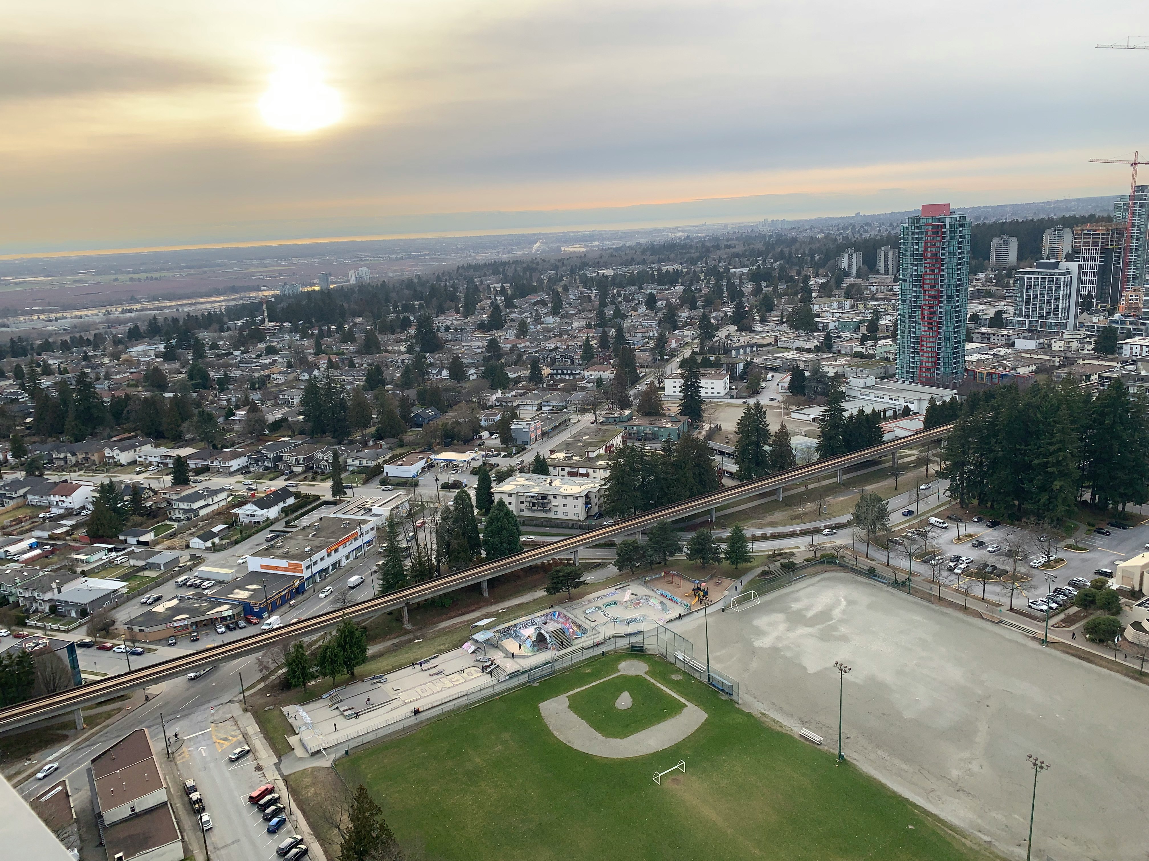 3903-4900 Lennox Lane, Burnaby, BC, V5H 0G9 - 12