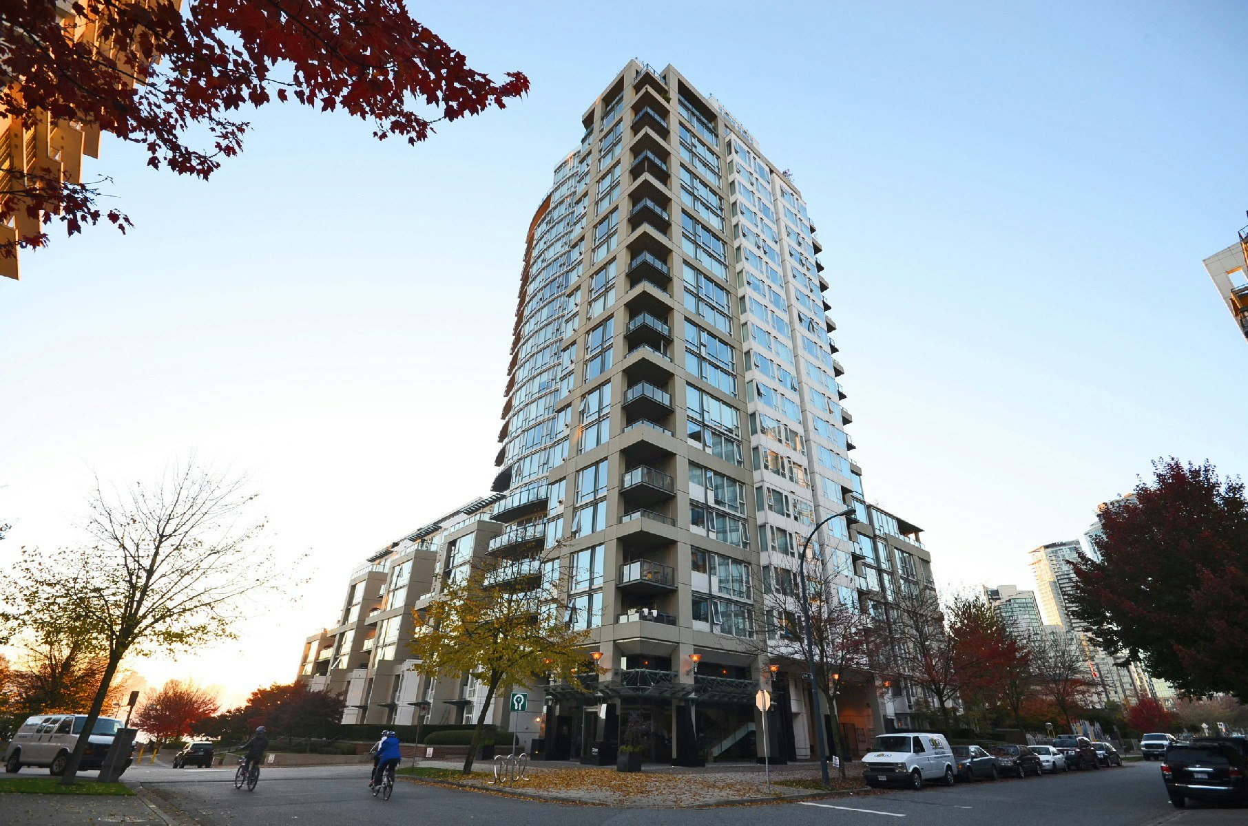 116-118 Drake Street, Vancouver, BC, V6Z 2X1