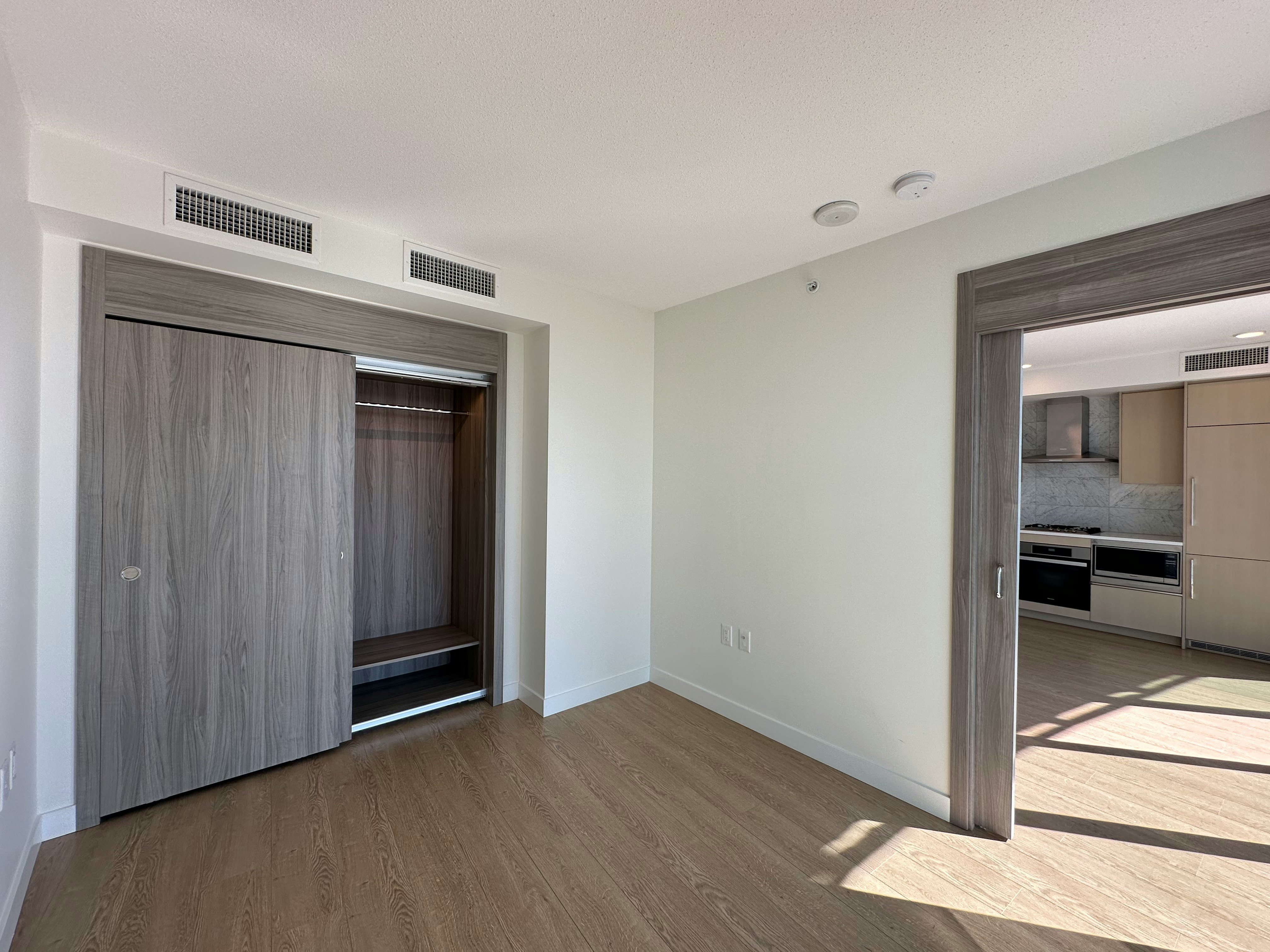 2604-89 Nelson Street, Vancouver, BC, V6Z 0E7 - 8