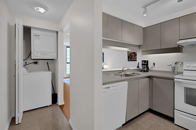 1207-1238 Melville Street, Vancouver, BC, V6E 4N2 - 3