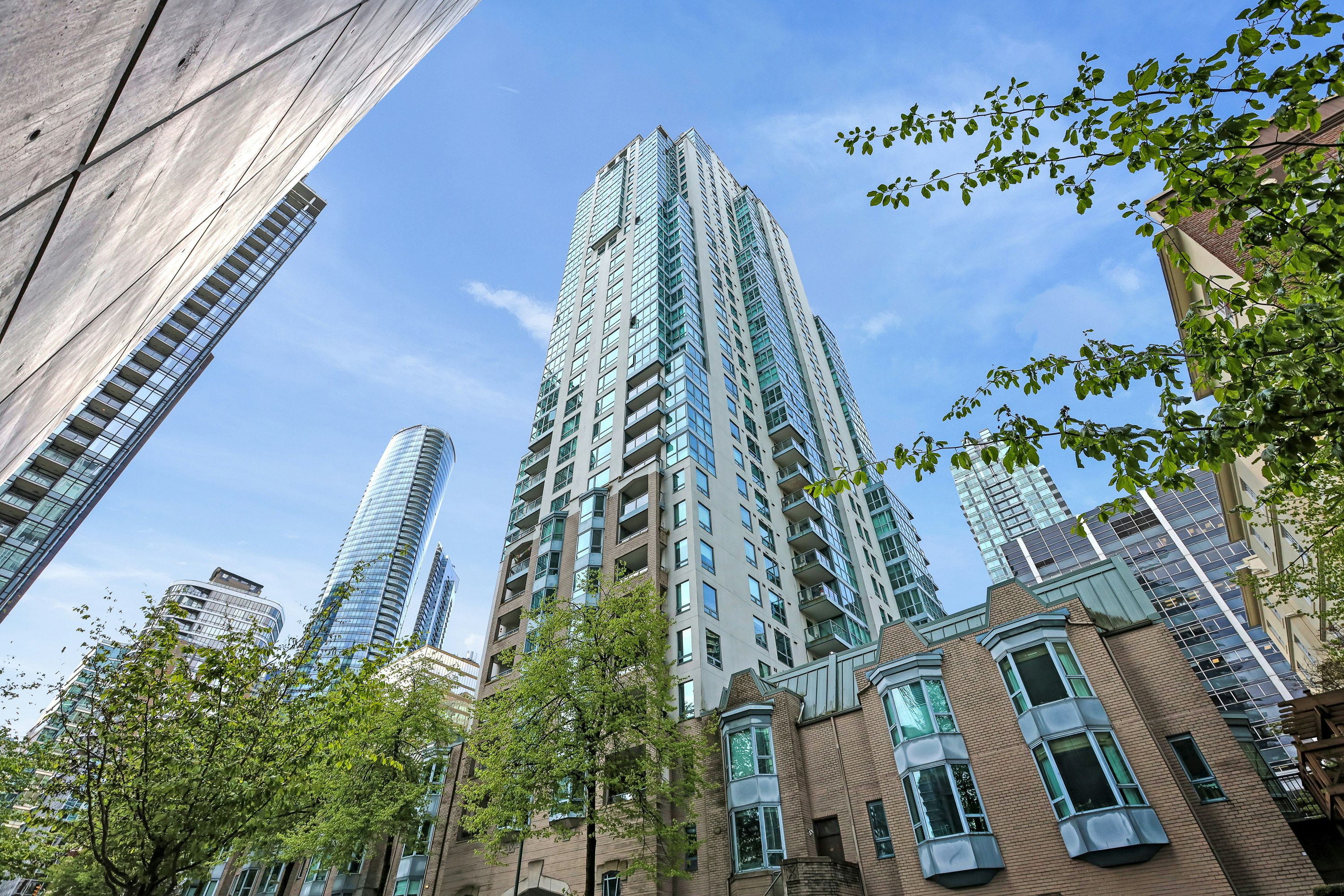 1207-1238 Melville Street, Vancouver, BC, V6E 4N2