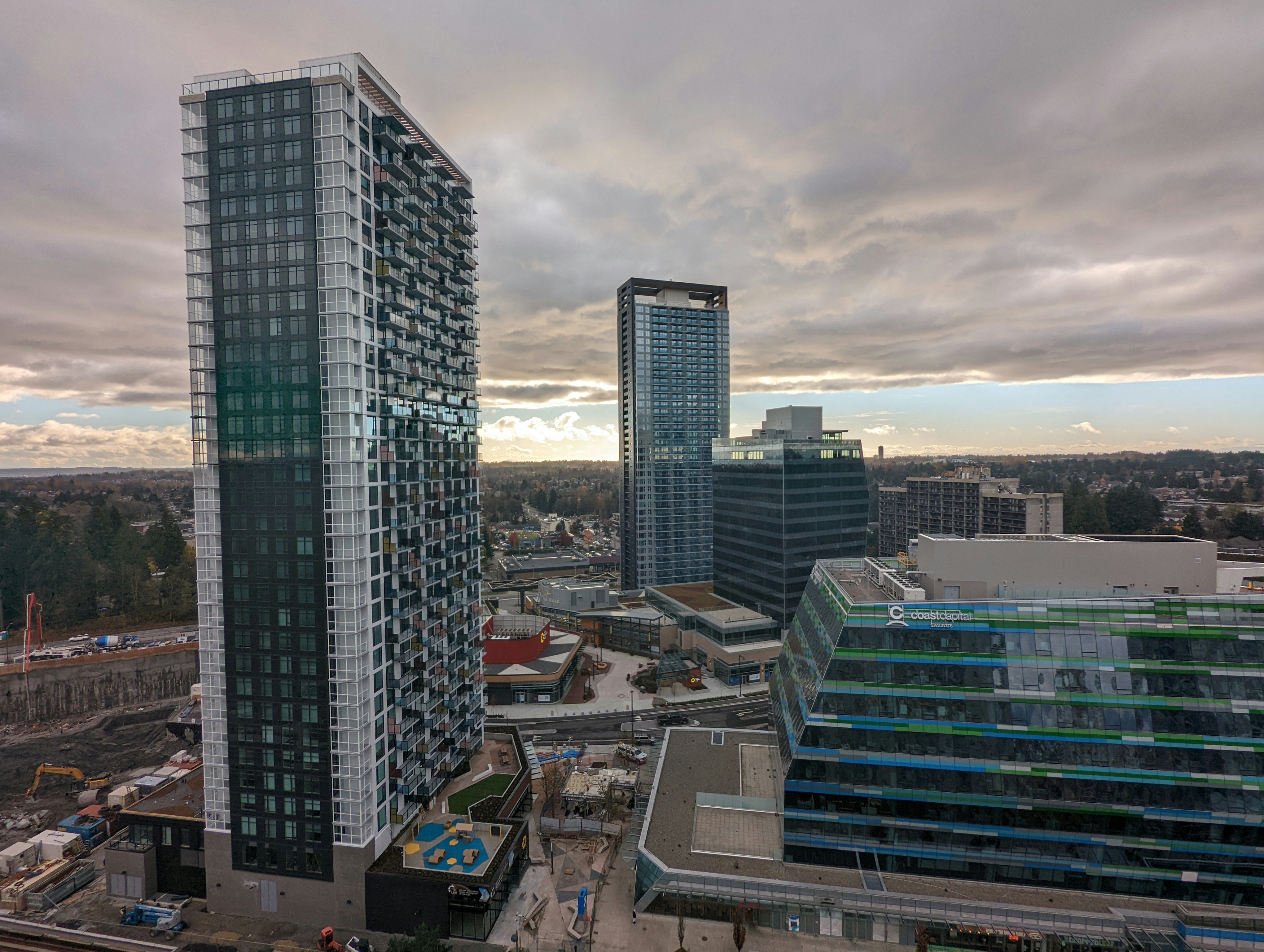1202-9887 Whalley Boulevard, Surrey, BC, V3T 0P4