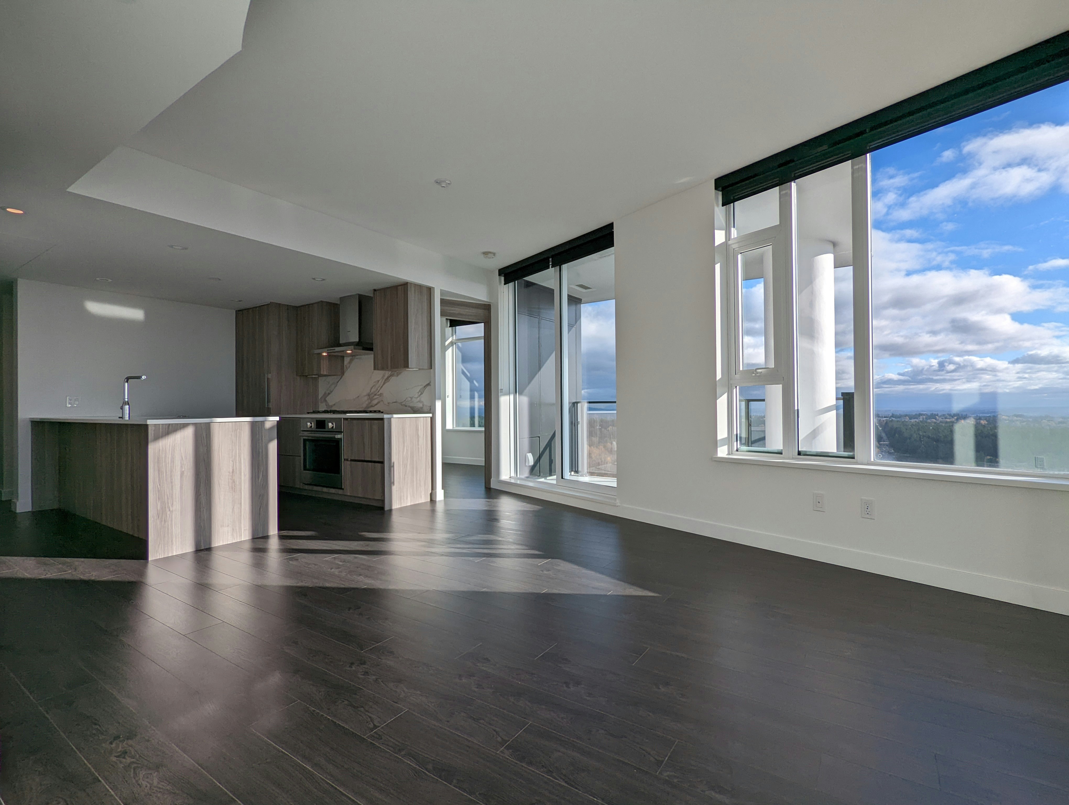 4008-9887 Whalley Boulevard, Surrey, BC, V3T 0P4 2