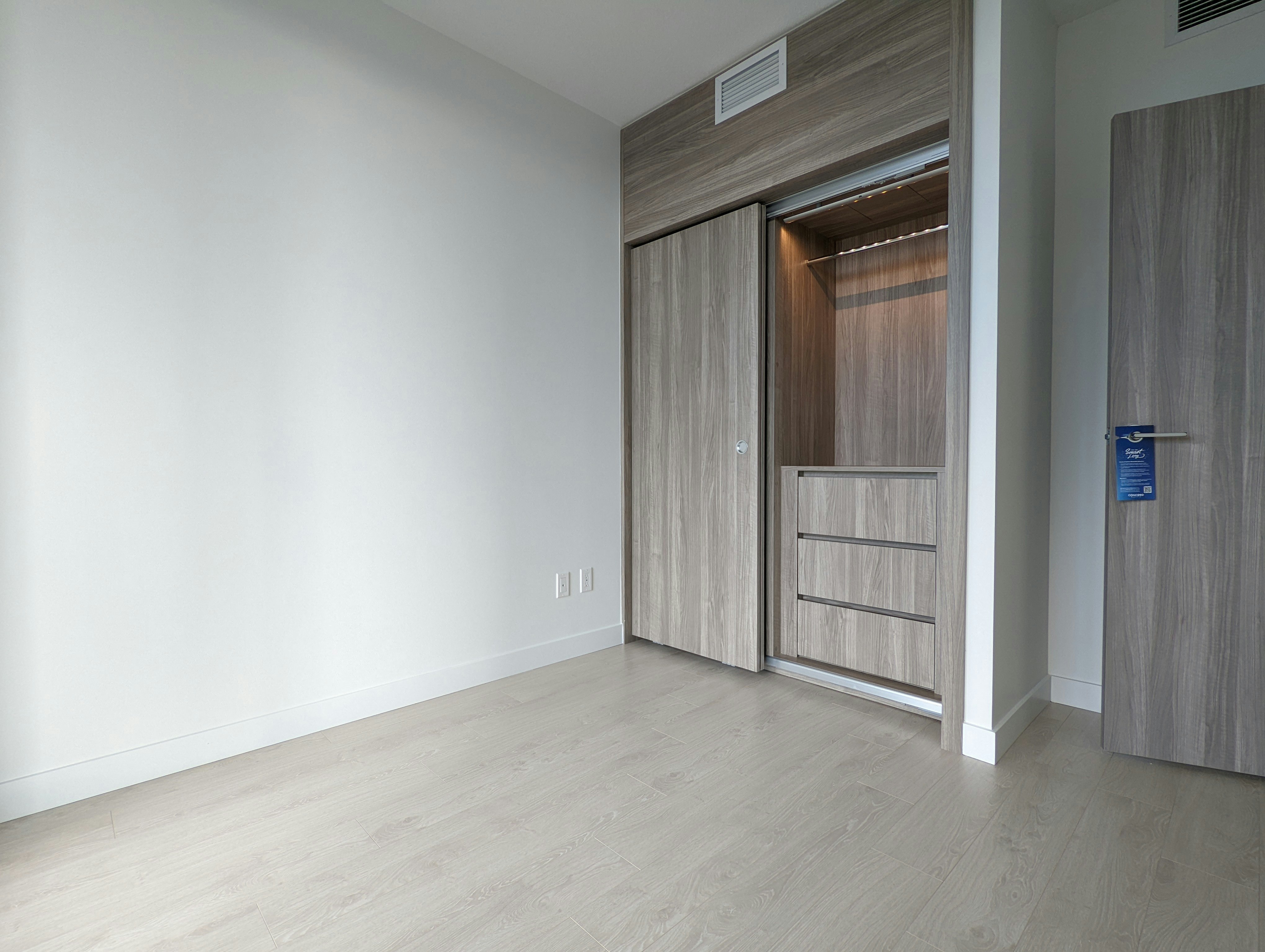 1701-9887 Whalley Boulevard, Surrey, BC, V3T 0P4 - 9