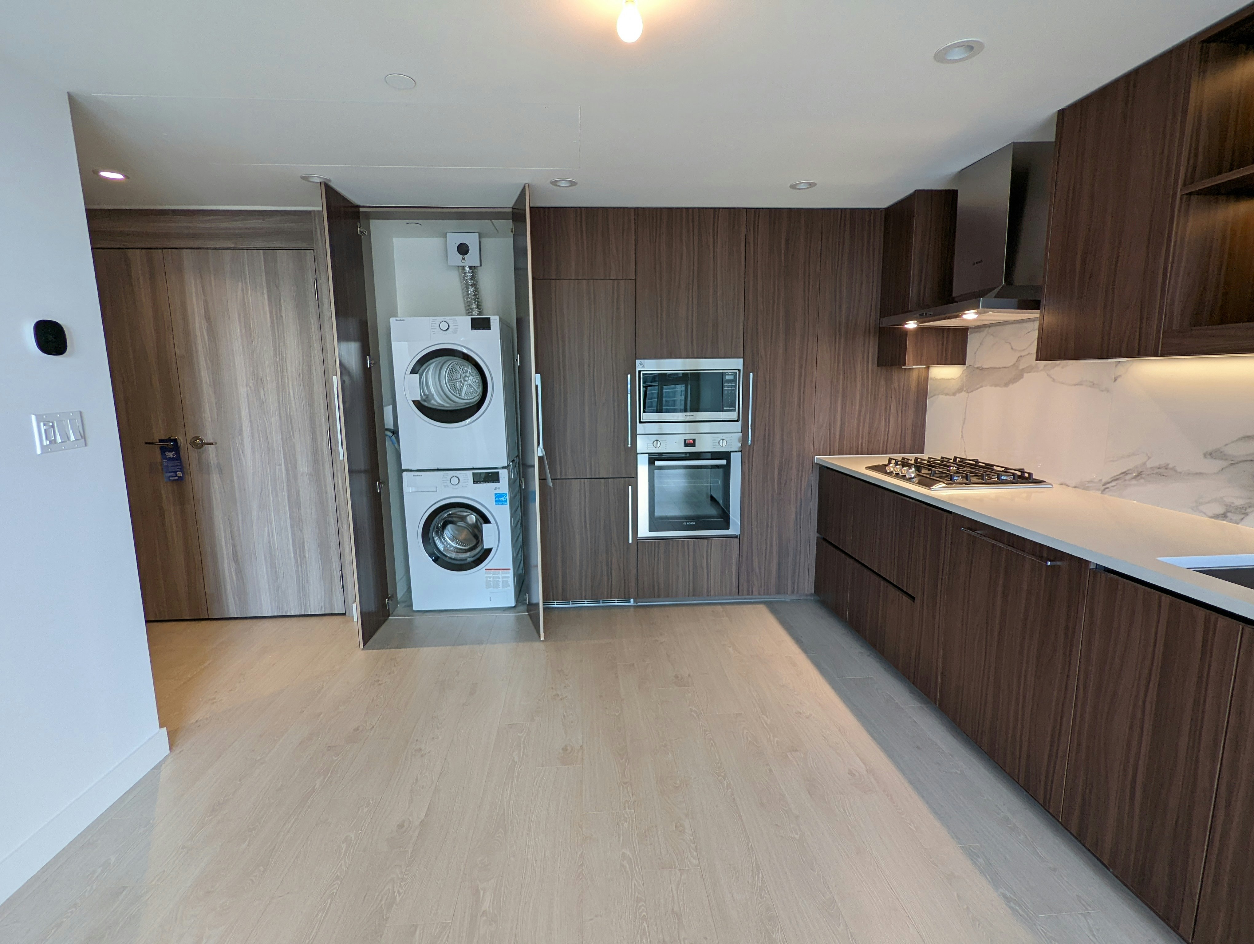 1701-9887 Whalley Boulevard, Surrey, BC, V3T 0P4 - 5
