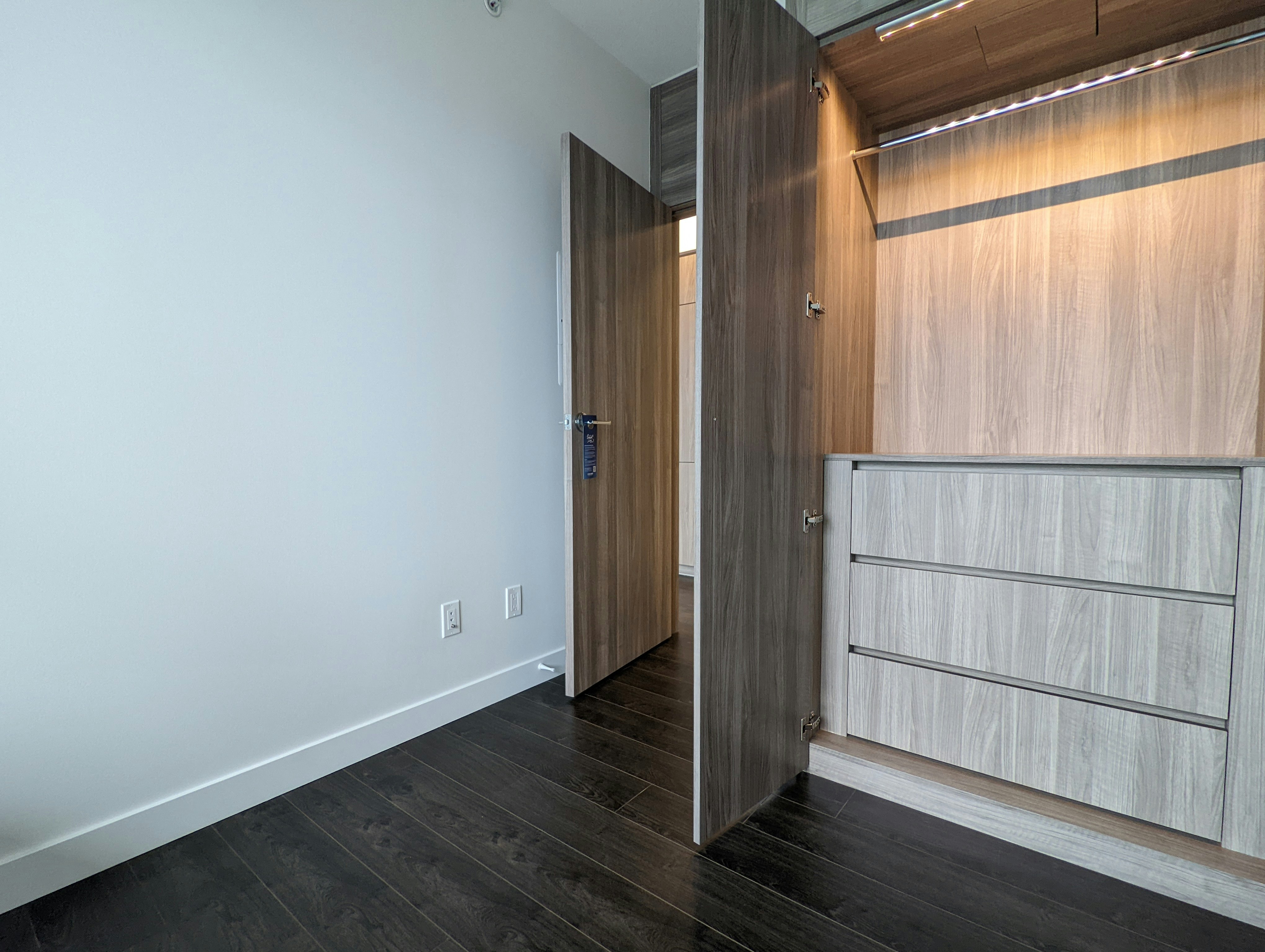 2407-9887 Whalley Boulevard, Surrey, BC, V3T 0P4 - 12