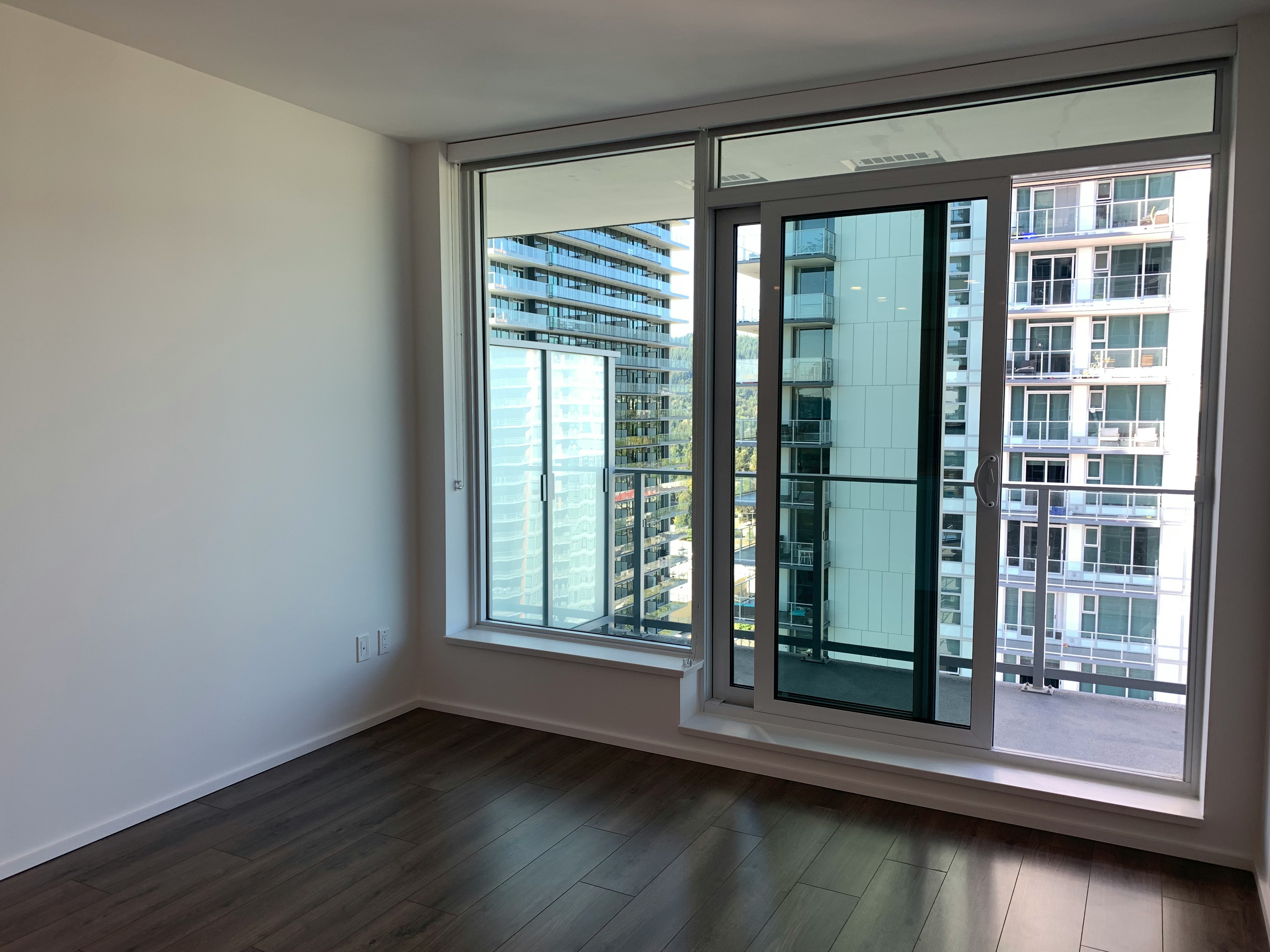 2003-3888 Evergreen Place, Burnaby, BC, V3J 0M3 - 3