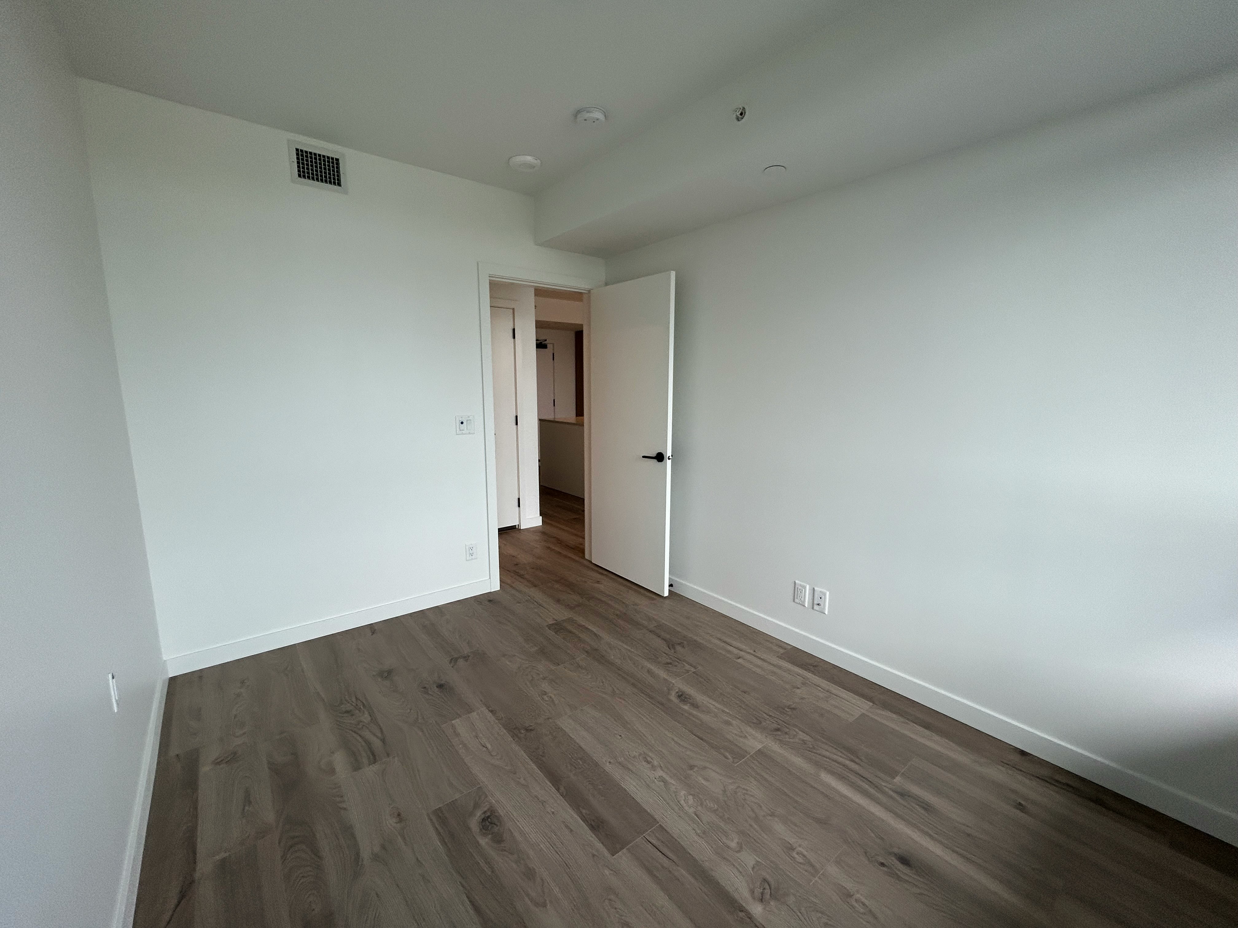 1106-13428 105 Avenue, Surrey, BC, V3T 0S6 - 10