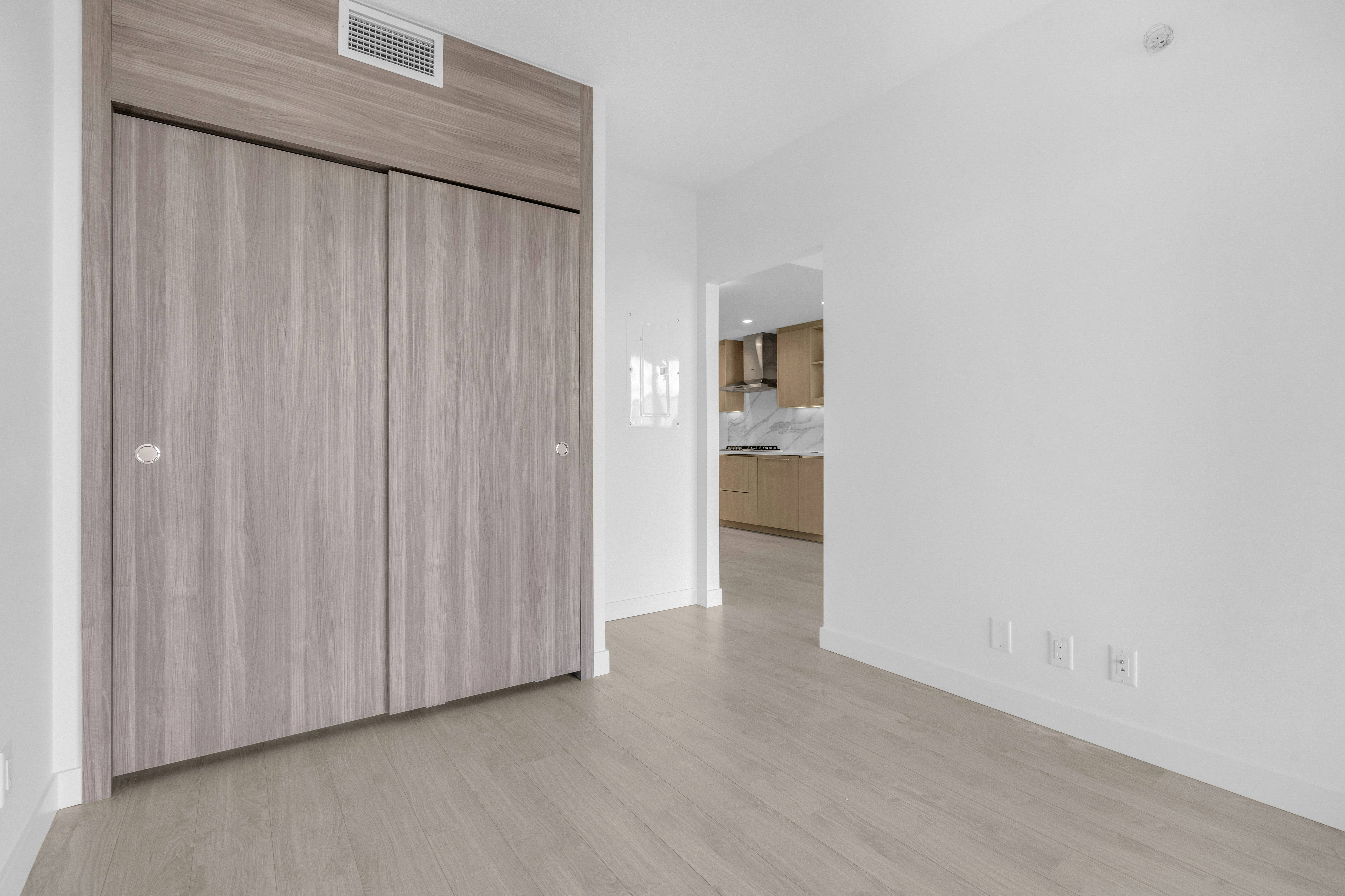 801-4880 Lougheed Highway, Burnaby, BC, V5C 5N1 - 12