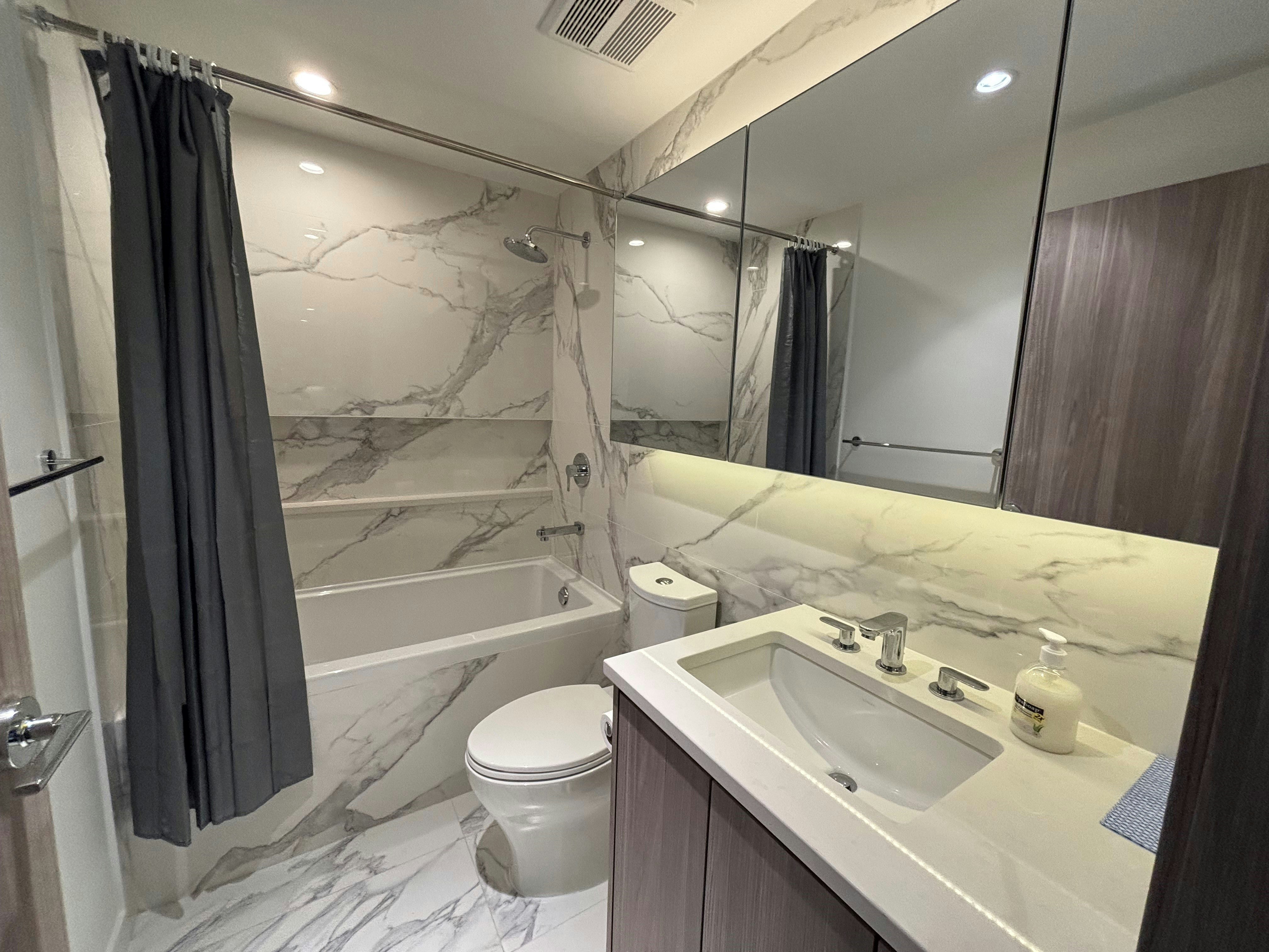 1289-8671 Hazelbridge Way, Richmond, BC, V6X 0W9 - 8