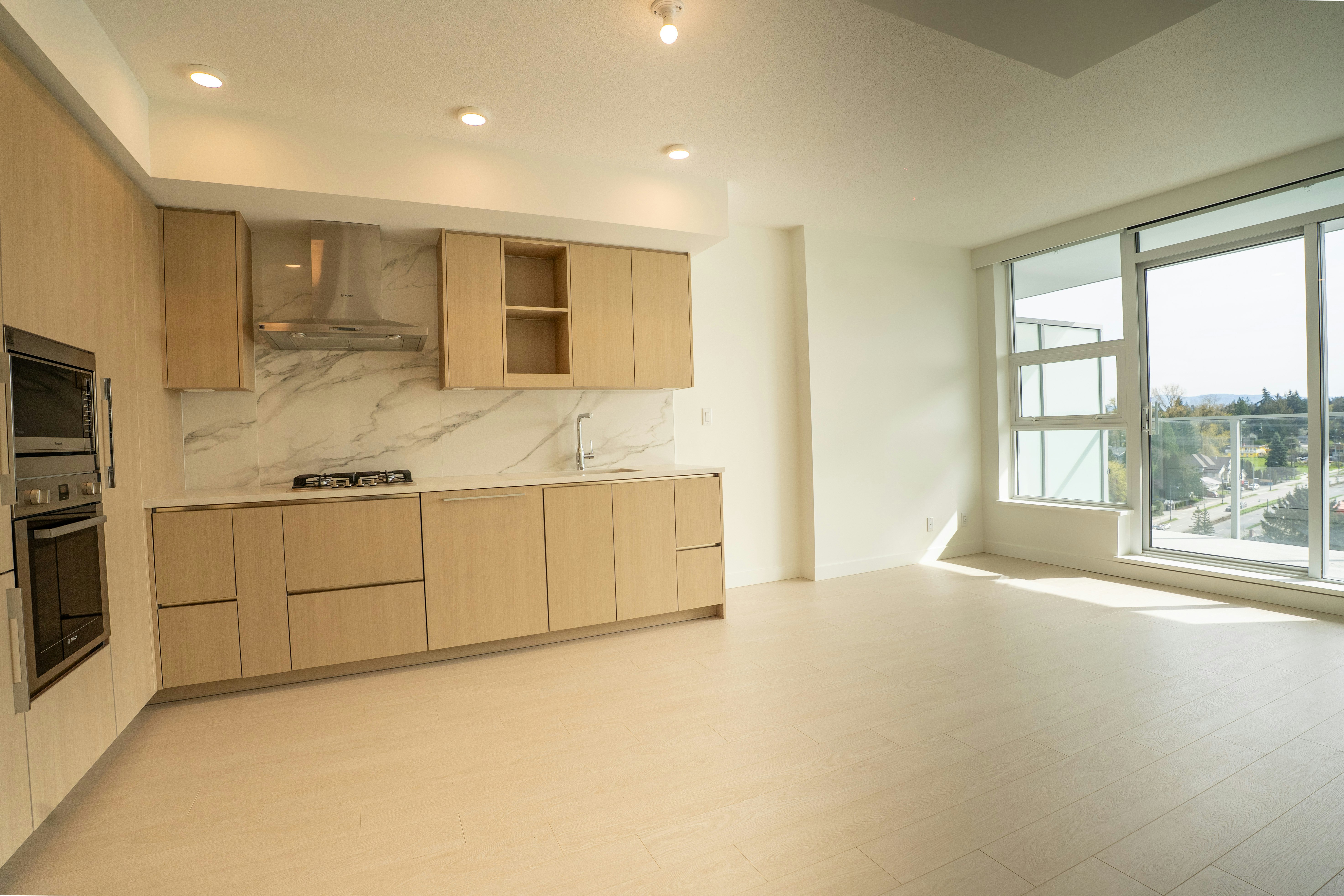 2508-13778 100 Avenue, Surrey, BC, V3T 0V3 - 2