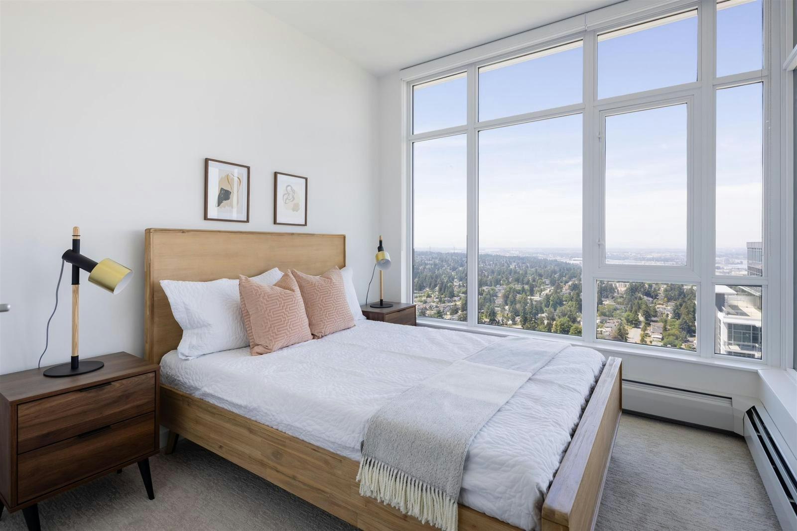 4002-13350 Central Avenue, Surrey, BC, V3T 0S1 - 12