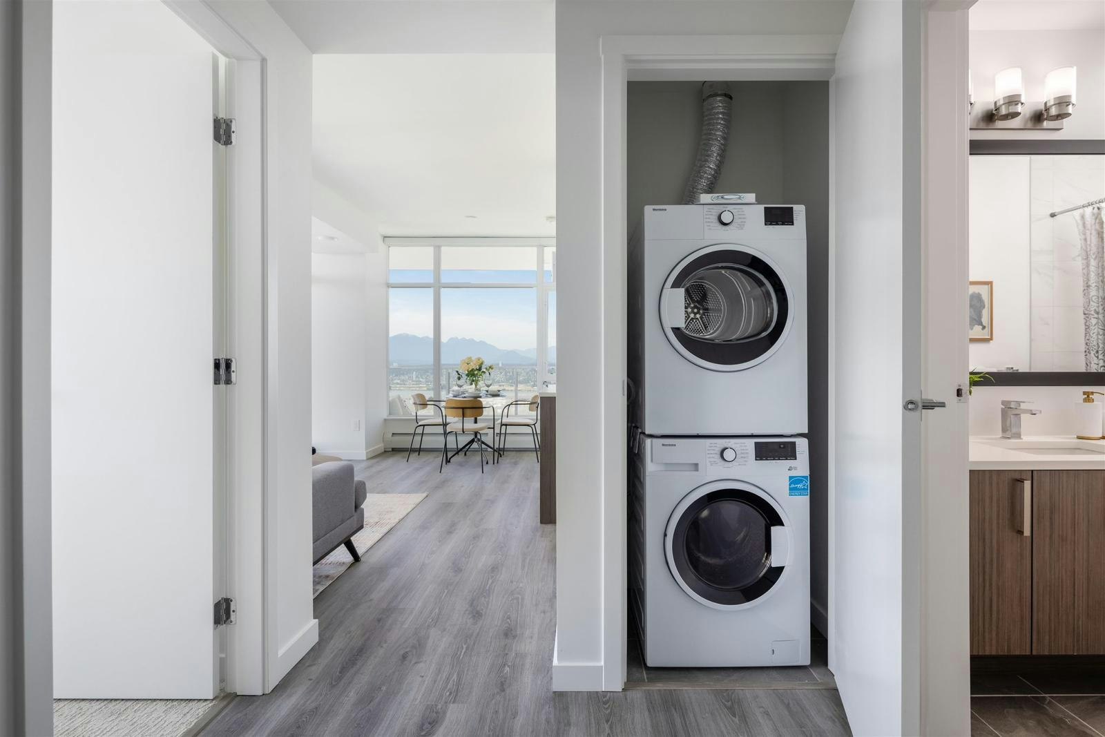 4002-13350 Central Avenue, Surrey, BC, V3T 0S1 - 15