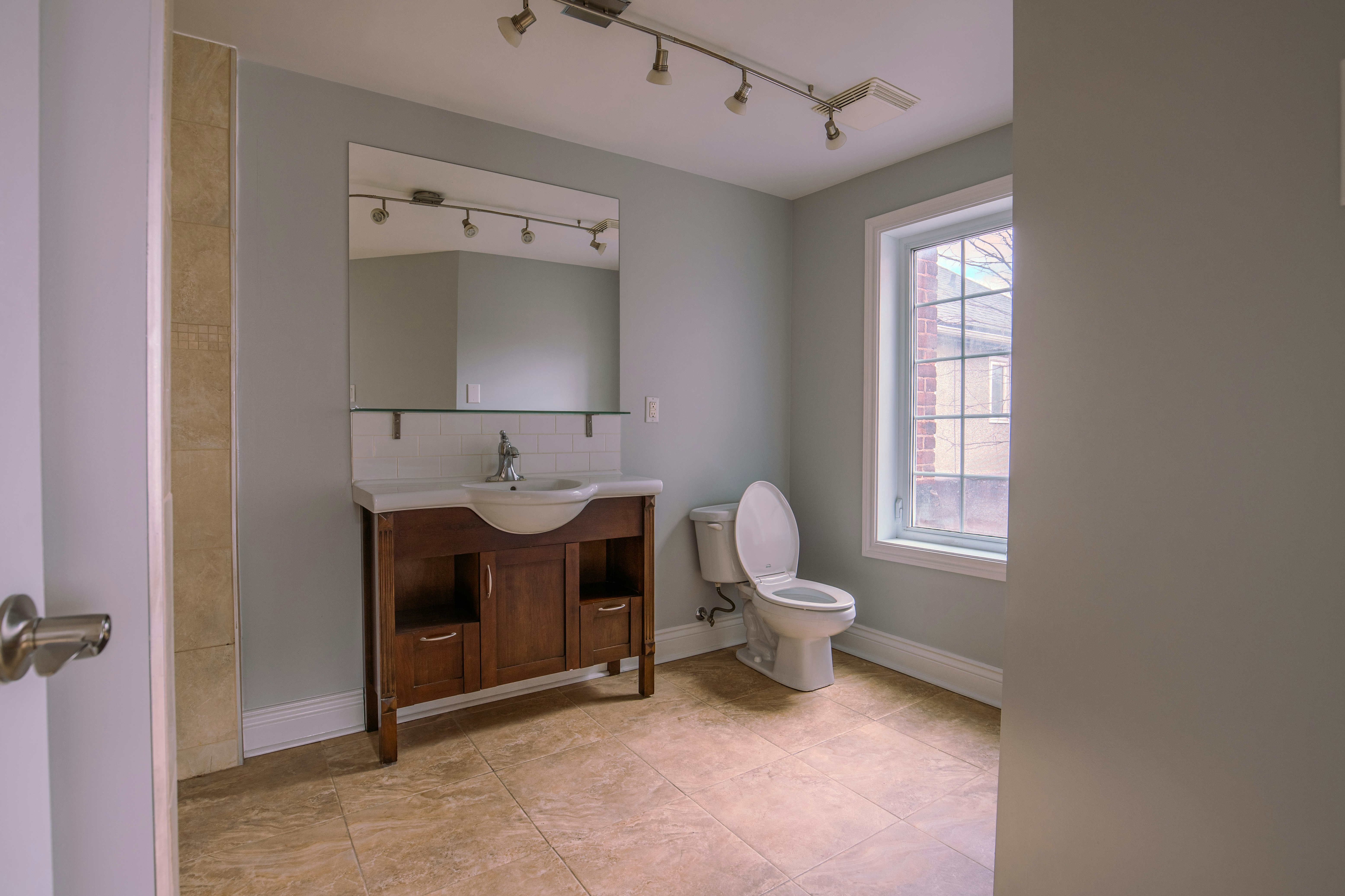 236 Notre Dame De L'île Rue, Gatineau, QC, J8X 3T8 - 3