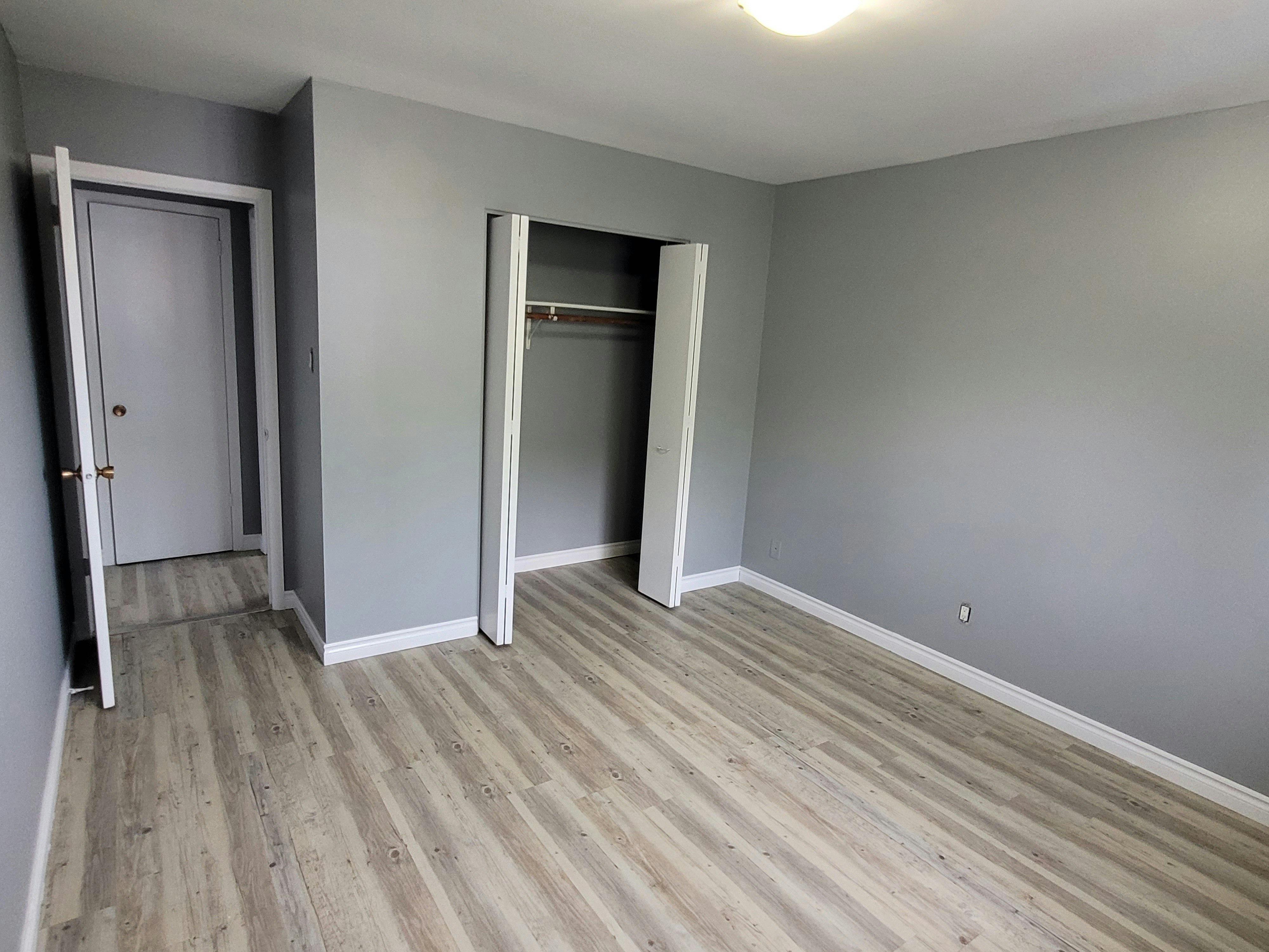 Apt4-595 Silverbirch Road, Waterloo, ON, N2L 4R4 - 18