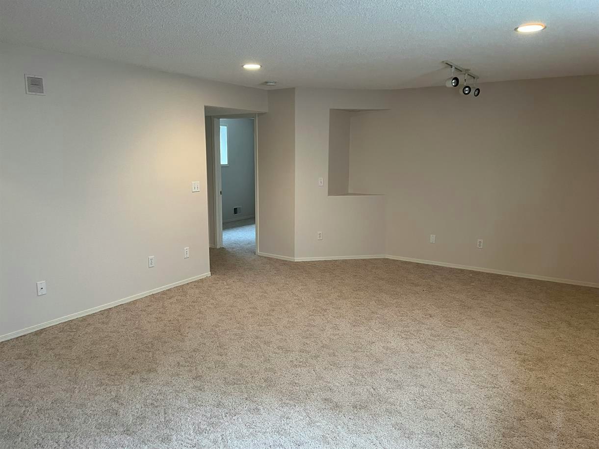 15015-15015 130 Street, Edmonton, AB, T6K 1G9 - 7
