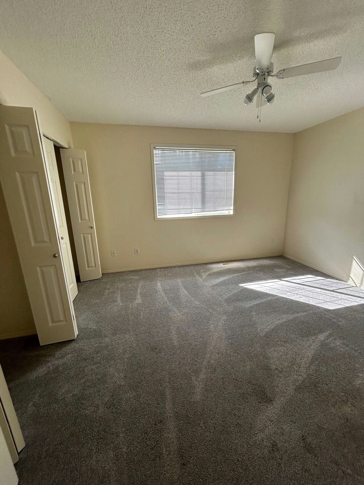 20-15215 126 Street, Edmonton, AB, T5X 5Z3 - 4