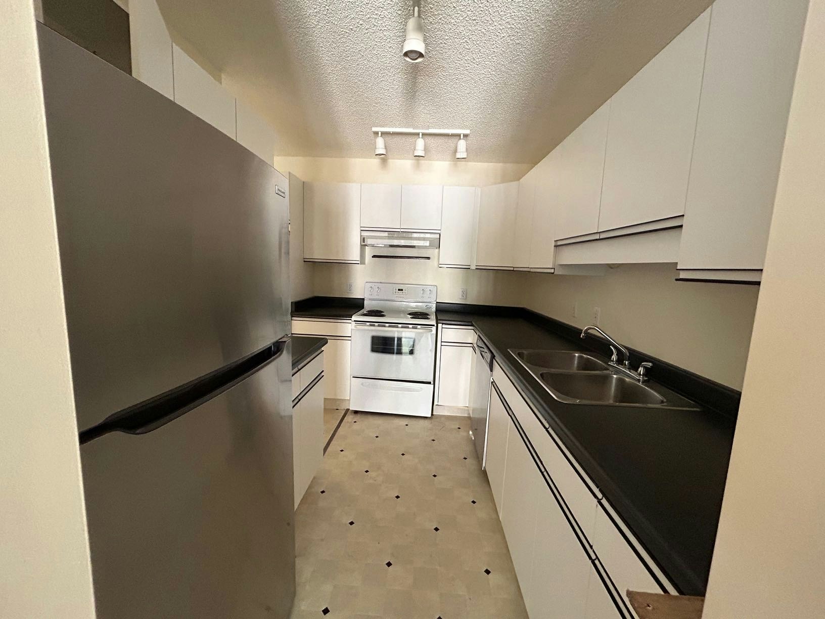 20-15215 126 Street, Edmonton, AB, T5X 5Z3 - 9