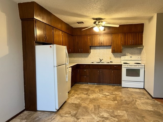 Upper-4403 55 Avenue, Olds, AB, T4H 1P2 - 6
