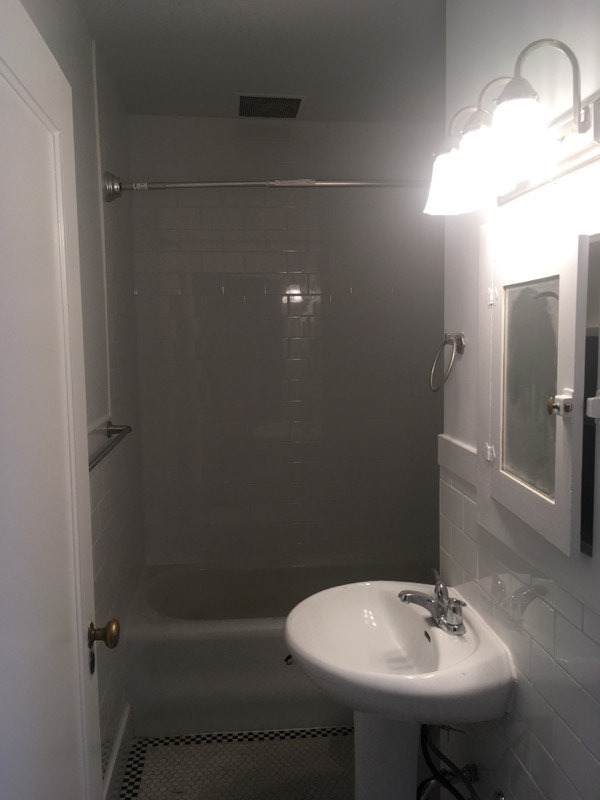 2-1585 West 13th Avenue, Vancouver, BC - 2