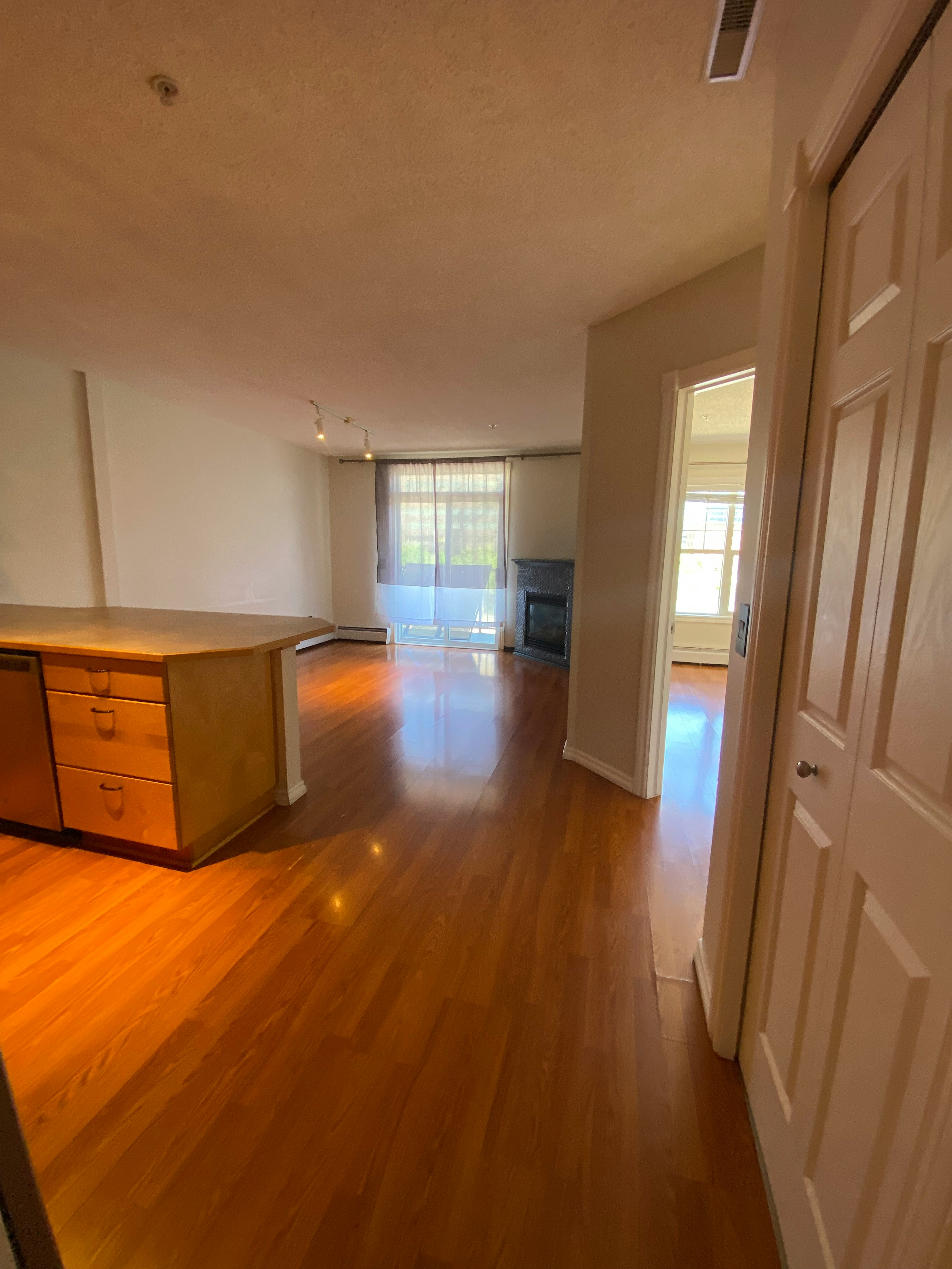 223-112 14 Avenue Southeast, Calgary, AB, T2G 1C7 - 9