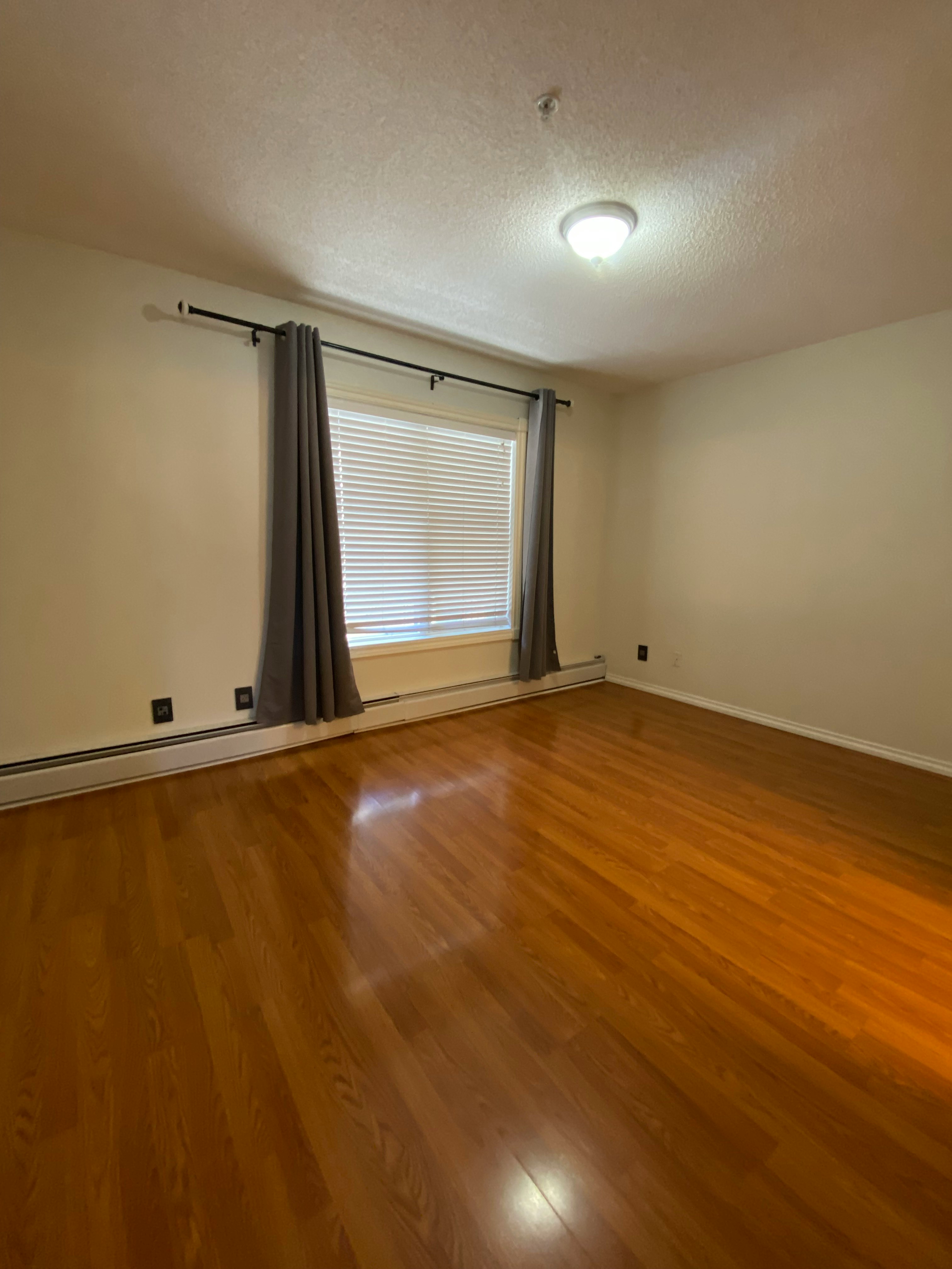 223-112 14 Avenue Southeast, Calgary, AB, T2G 1C7 - 2