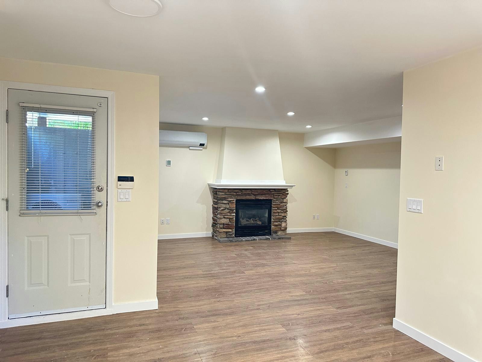 Basement-6292 167a Street, Surrey, BC, V3S 9L4 - 2