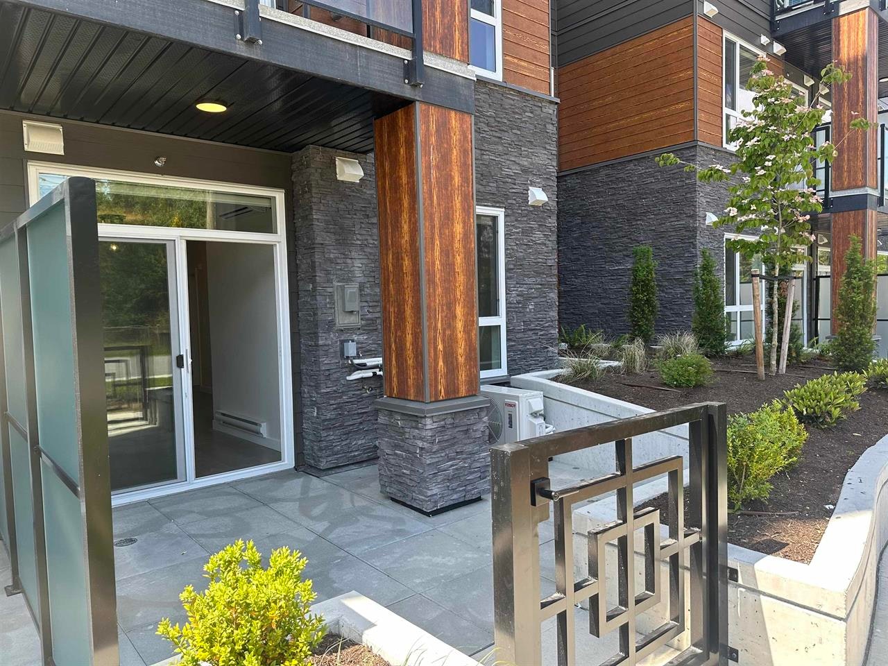 105-12109 223 Street, Maple Ridge, BC, V2X 5Y6 - 16