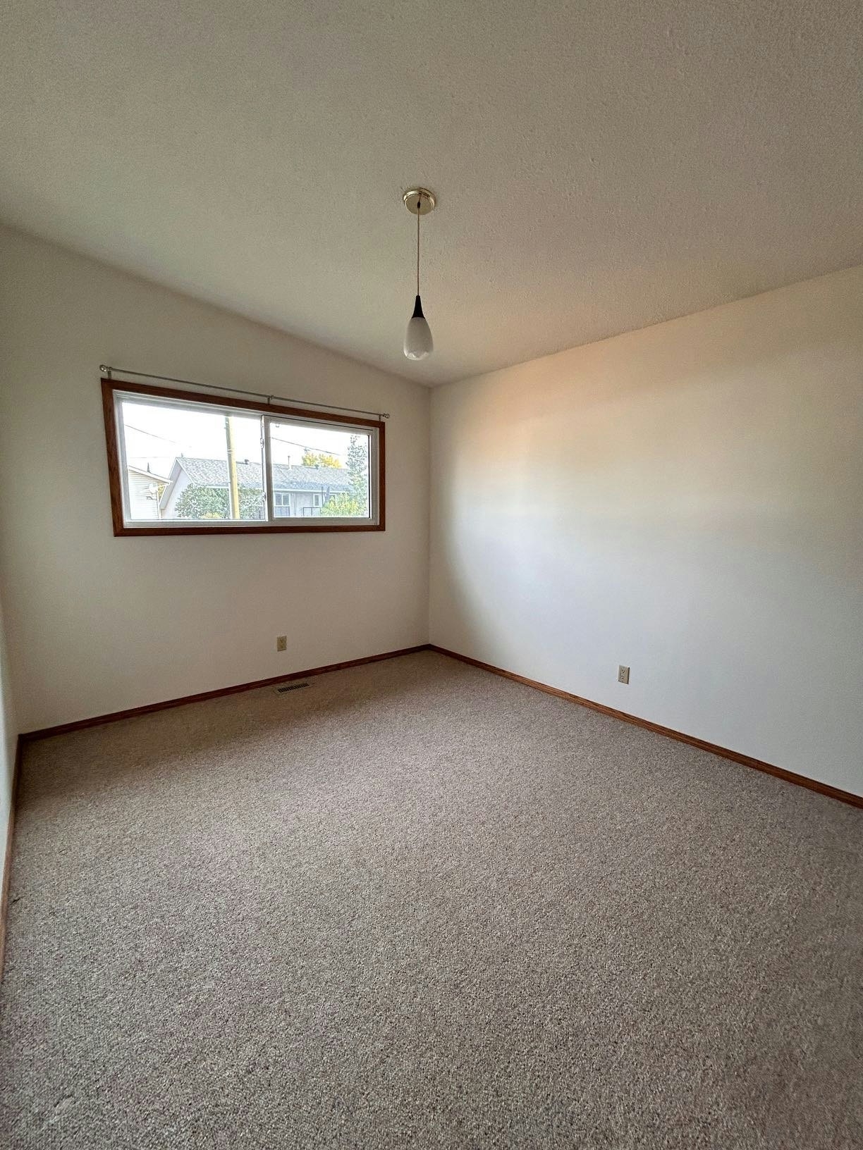 A-4530 Shannon Drive, Olds, AB, T4H 1C1 - 5