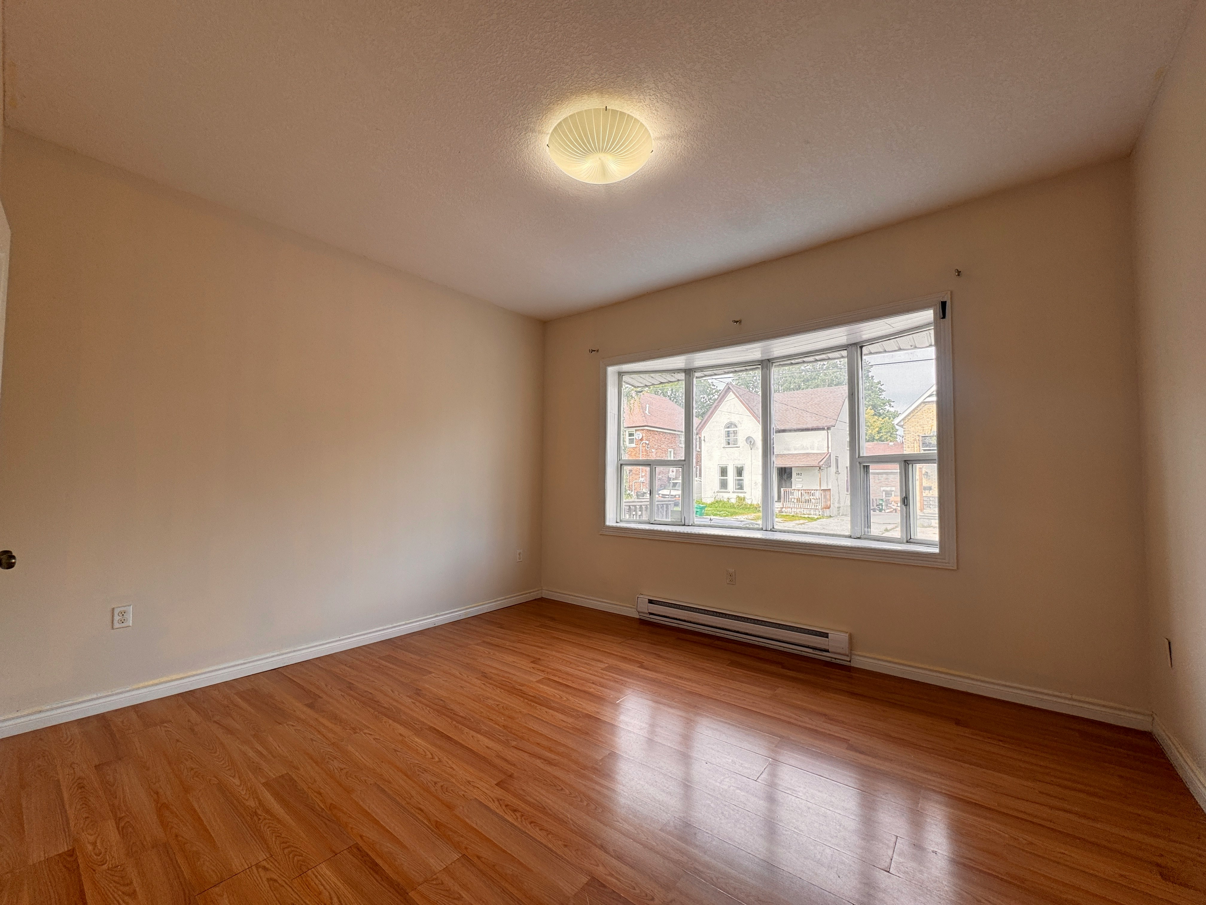 3-159 Church Street, Kitchener, ON, N2G 2S5 - 4