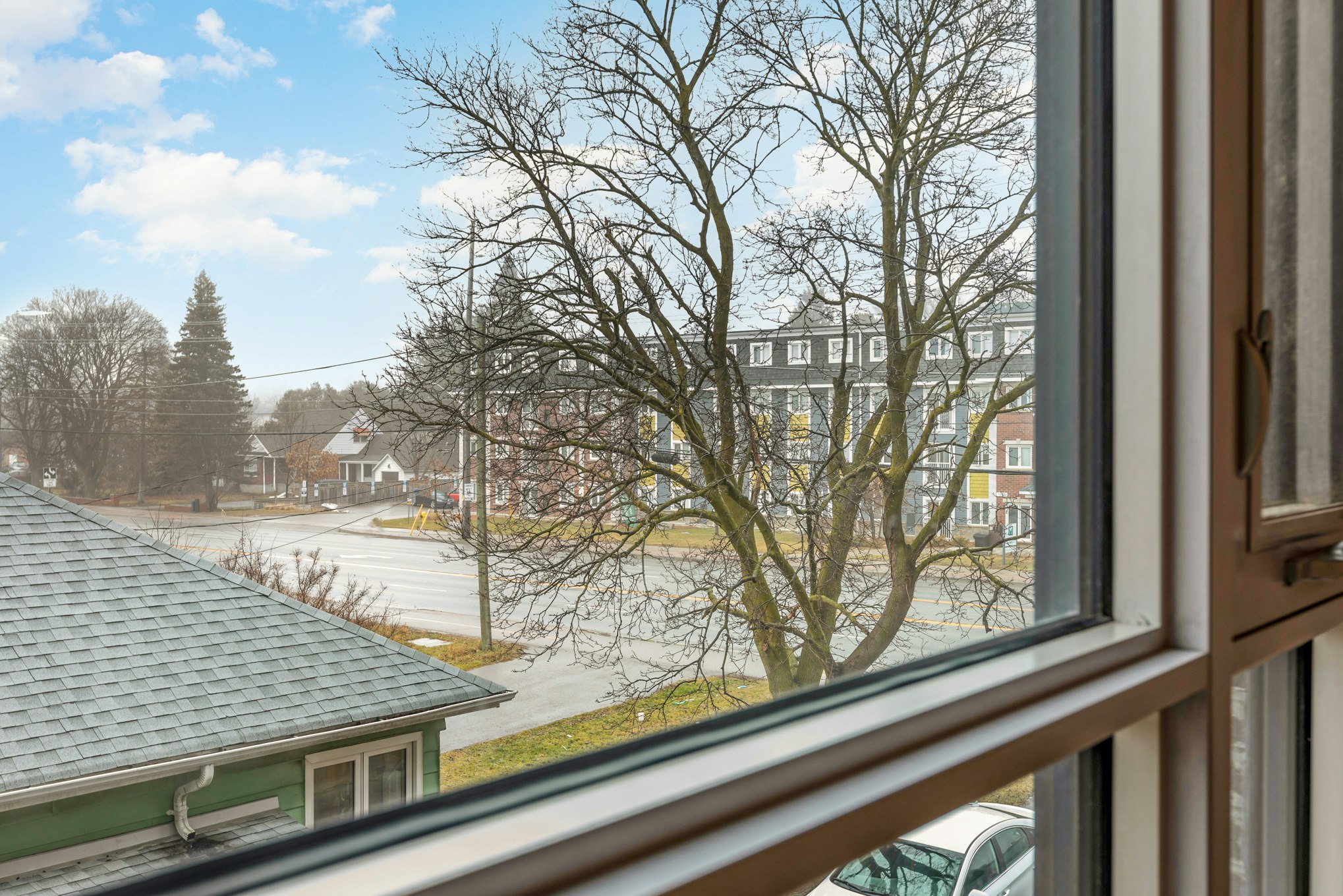 211-1800 Simcoe Street North, Oshawa, ON, L1G 0C2 - 10