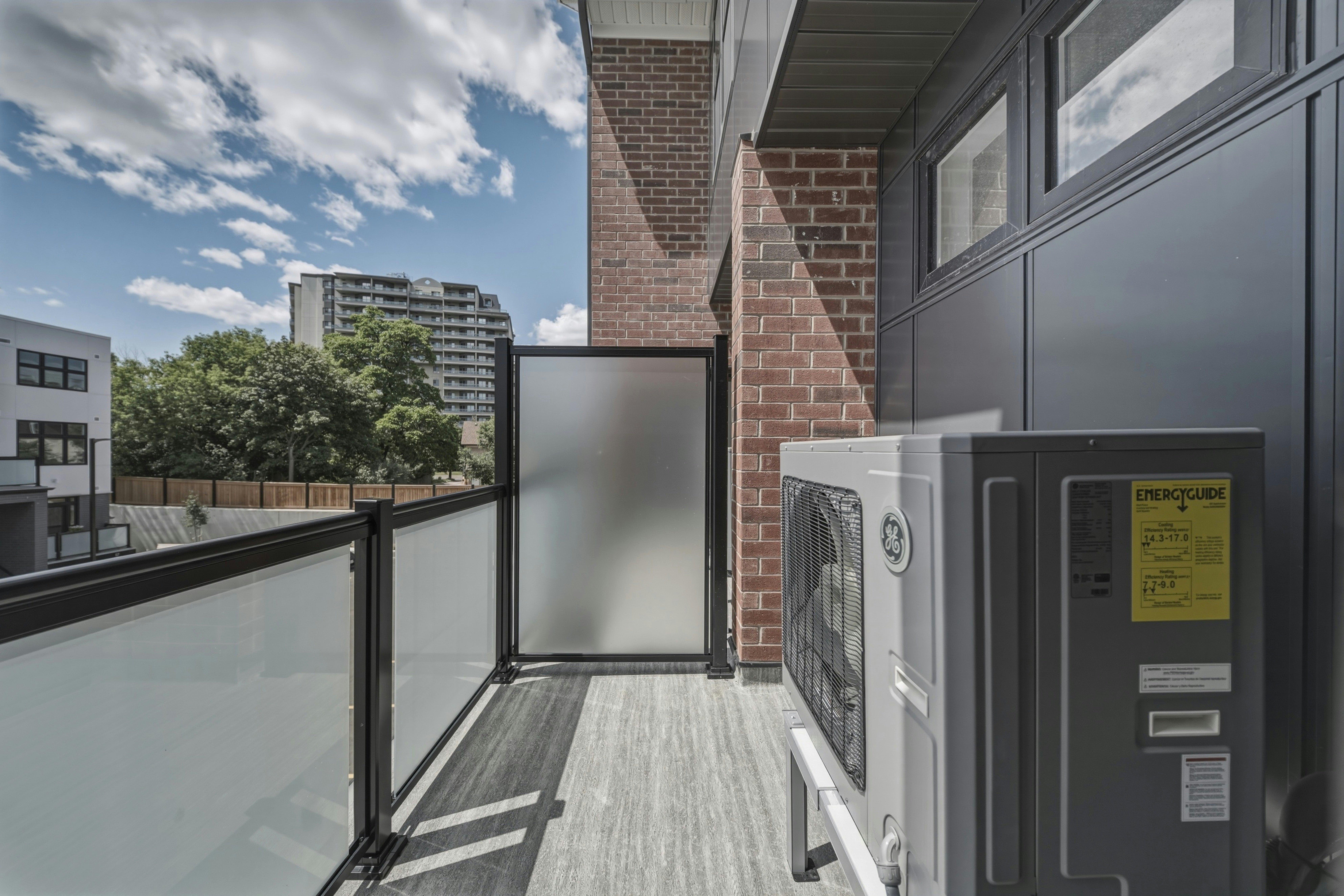 12-31 Mill Street, Kitchener, ON, N2G 0G6 - 33